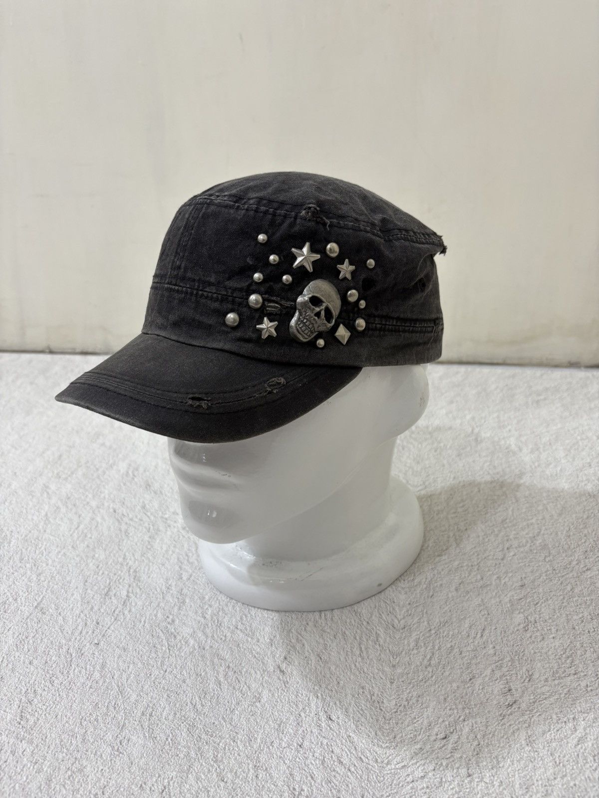 Kapital 2000s cadet hat skull studet punk y2k style Size ONE SIZE - 1 Thumbnail