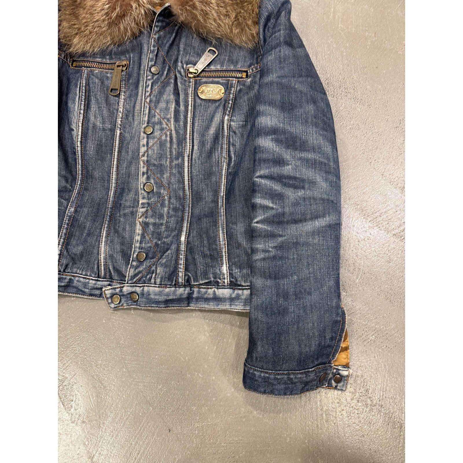 Dolce & Gabbana 2001 Dolce & Gabbana real fur denim jacket Size L / US 10 / IT 46 - 5 Thumbnail