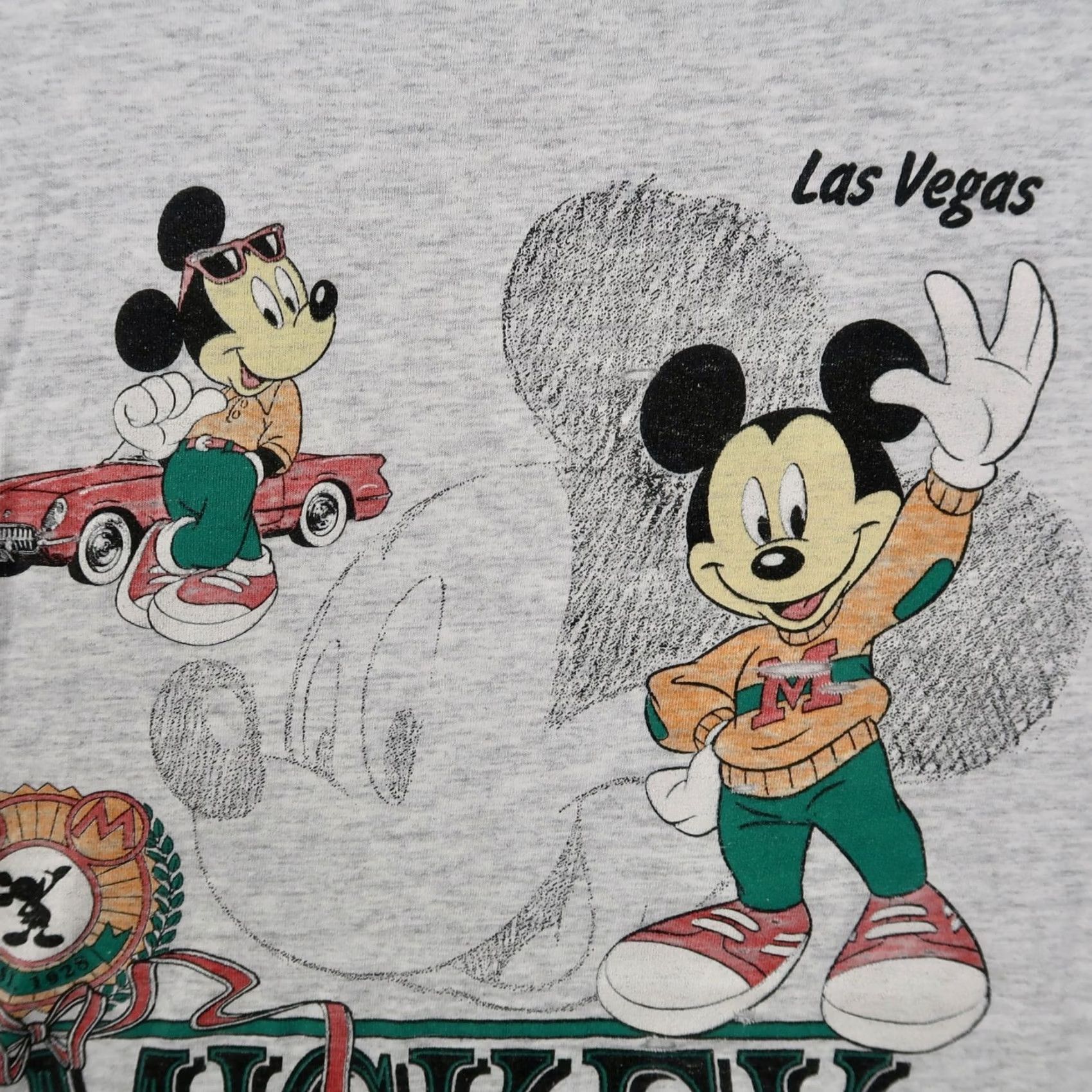 Vintage VINTAGE Mickey Mouse T-Shirt Shirt Mens XL Gray 90s Cartoon 80s Disney Minn ie Mouse Thrashed United States United States Size US XL / EU 56 / 4 - 4 Thumbnail