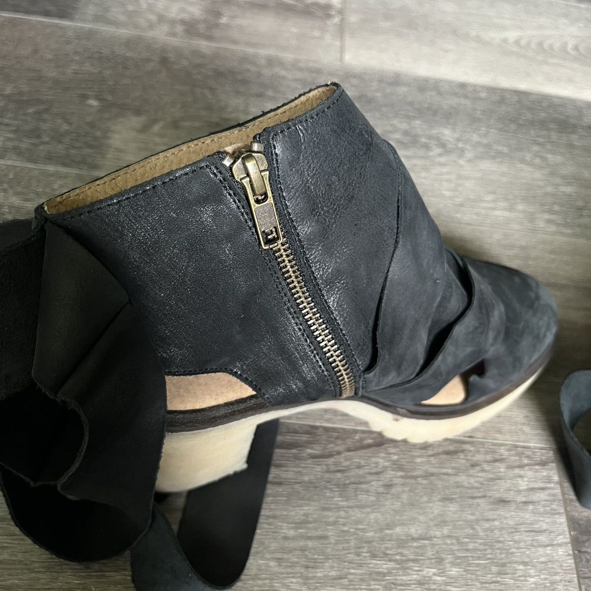 Free People Free People Womens Blake Black Ankle Strap Platform Heels 39 Size US 8 / IT 38 - 6 Thumbnail
