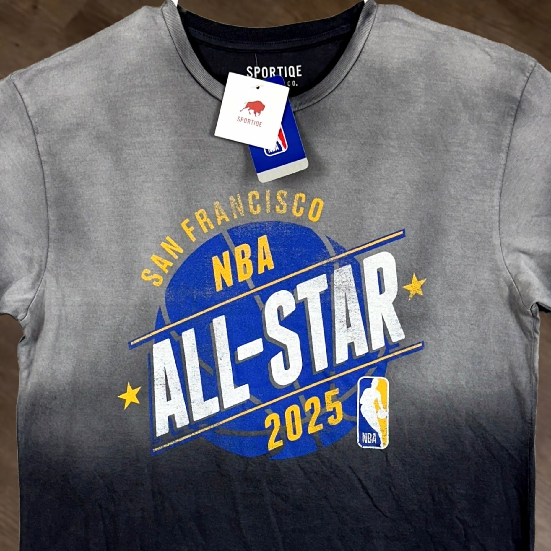 NBA Sportiqe San Francisco NBA All Star T-Shirt Mens Medium Gray Short Sleeve Crew Neck 100% Cotton Ombre Graphic Print Athletic Breathable Size US M / EU 48-50 / 2 - 1 Thumbnail