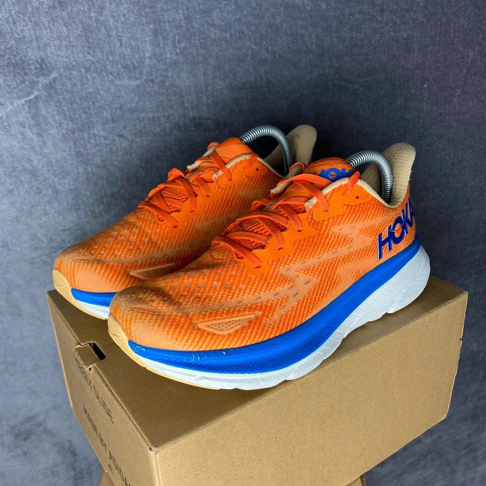 Hoka Hoka One One Clifton 9 orange running shoes Size US 9 / EU 42 - 1 Thumbnail