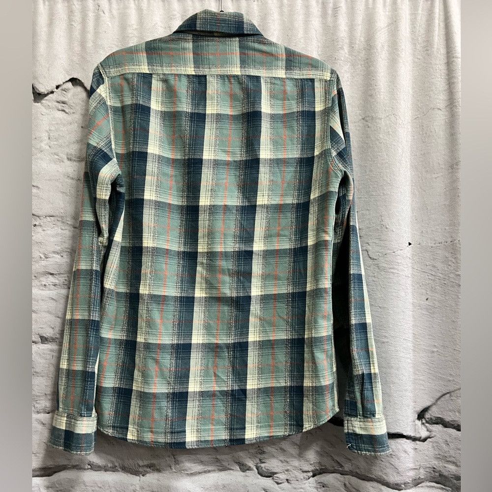 Faherty Faherty Surf Flannel Organic Cotton Beachwear Workwear Fish Size US S / EU 44-46 / 1 - 3 Thumbnail