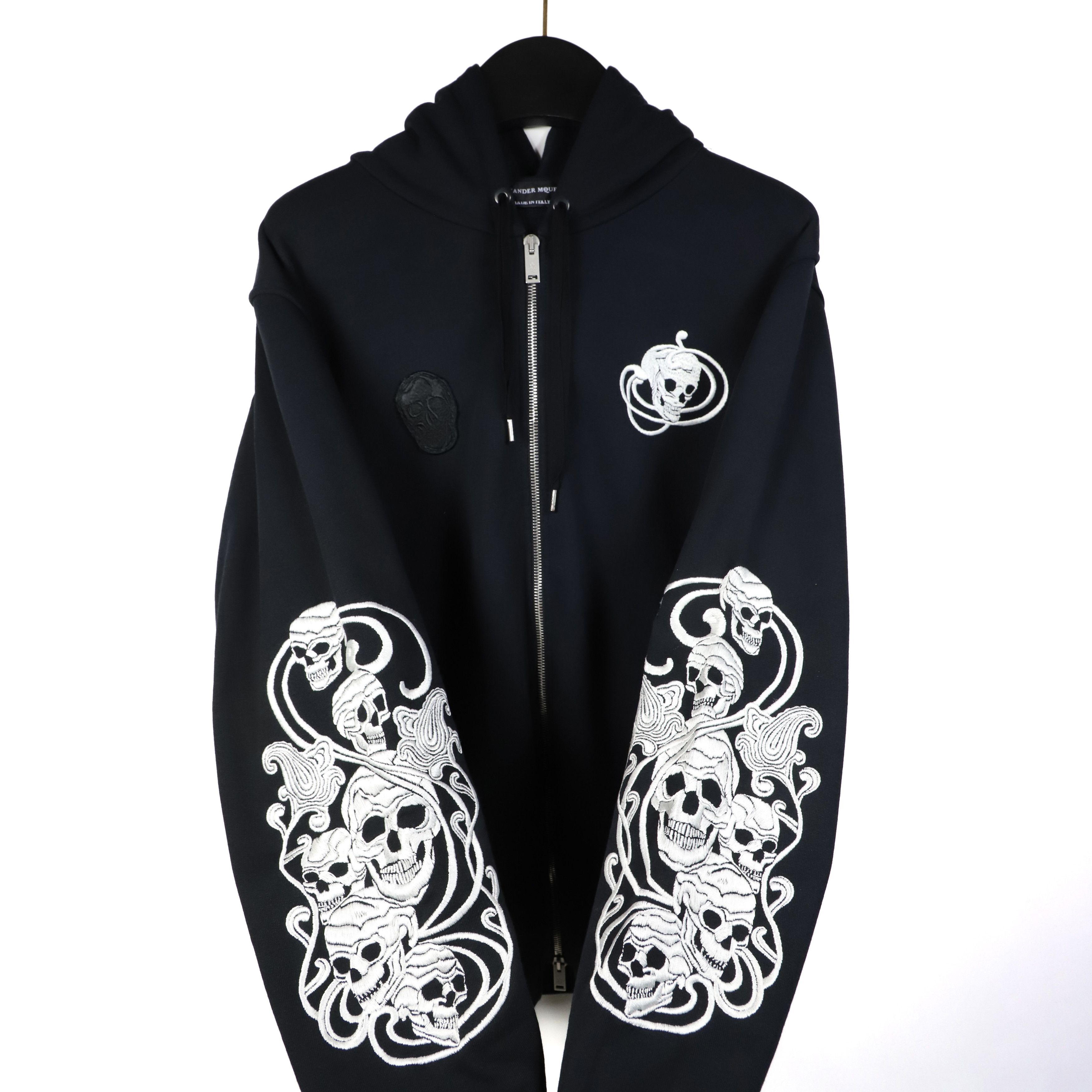 Alexander McQueen Alexander McQueen Embroidered Skull Motif Zip Hoodie Size US L / EU 52-54 / 3 - 2 Thumbnail