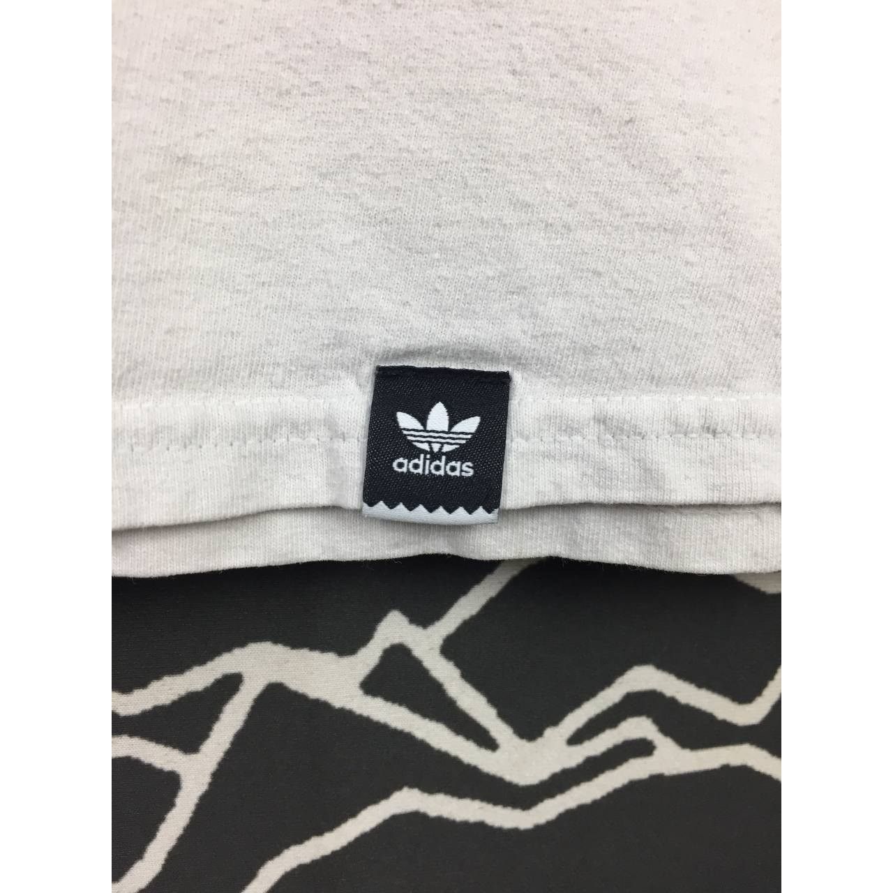 Adidas × Vintage Adidas Originals Blackbird Trefoil Logo Tee Size US M / EU 48-50 / 2 - 7 Thumbnail