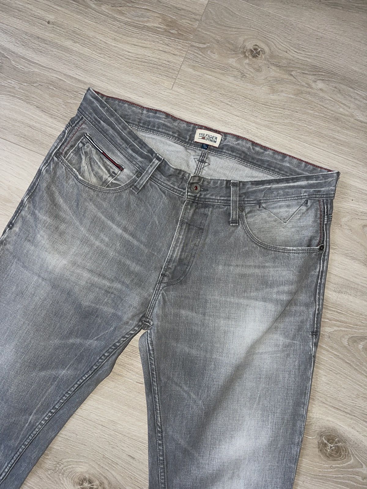 Tommy Hilfiger Vintage tommy hilfiger jeans blue denim 34/32 Size US 34 / EU 50 - 2 Thumbnail