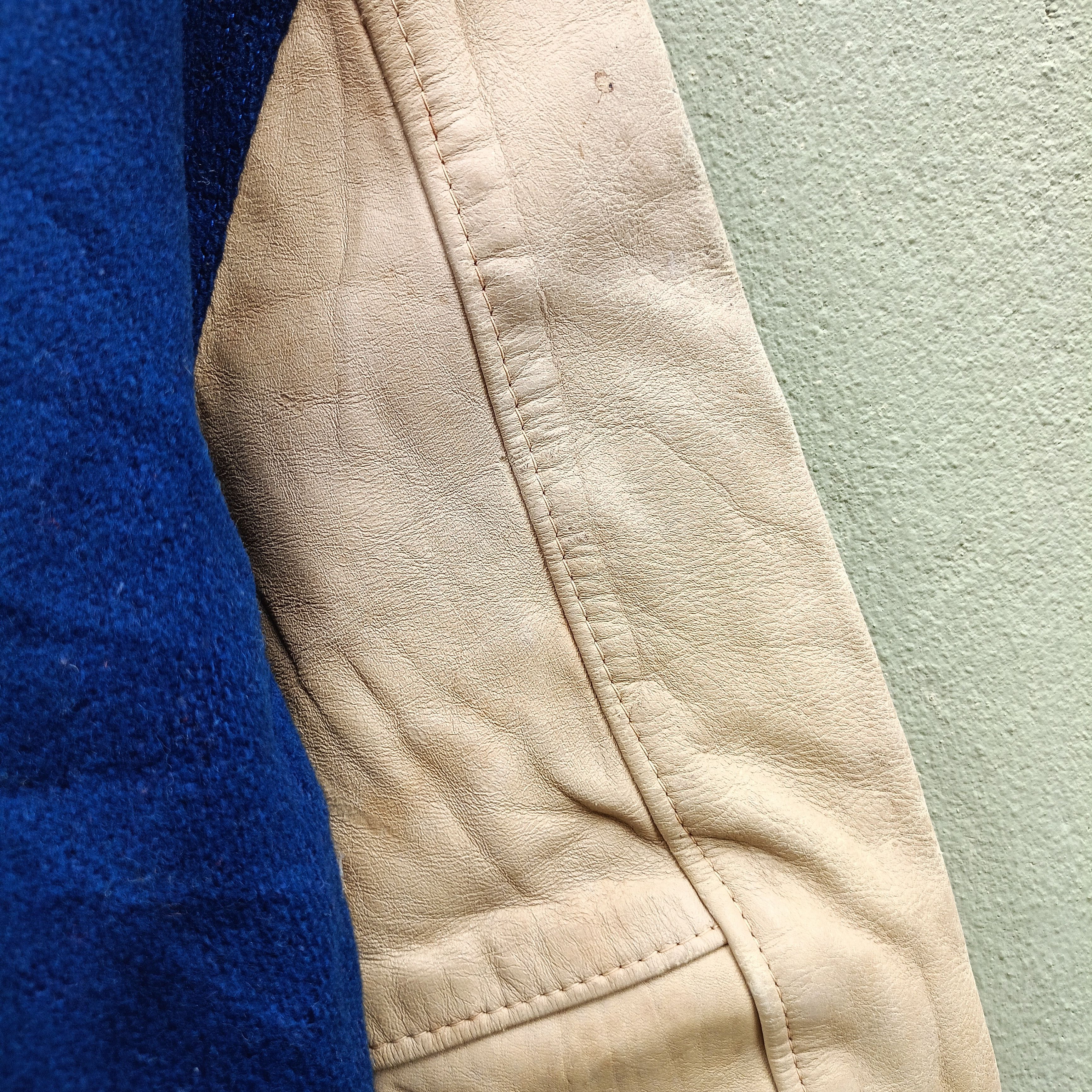 Vintage Varsity jacket Capt Vintage Size US M / EU 48-50 / 2 - 17 Thumbnail