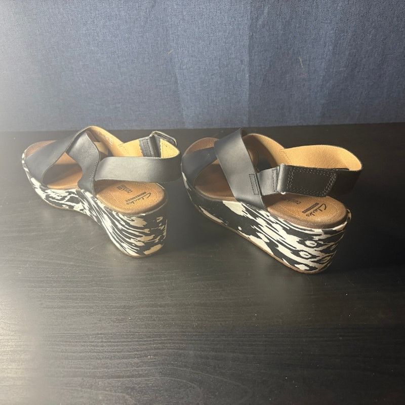 Clarks Clarks Collection Soft Cushion Wedge Slingback Sandals Sz 7W Size US 7 / IT 37 - 5 Thumbnail