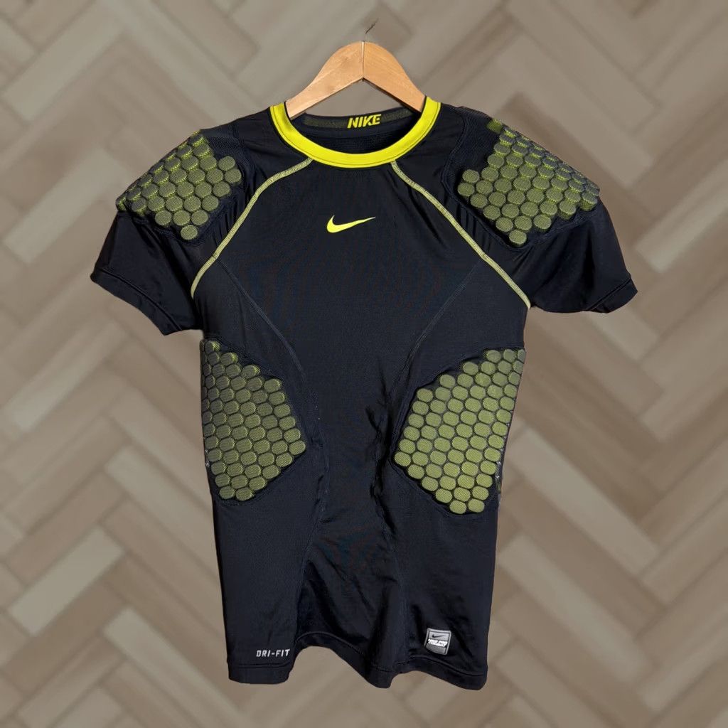 Nike Nike Pro Combat Shirt Men L Black Camo Padded Compression Sportswear Logo Shirt Size US L / EU 52-54 / 3 - 1 Thumbnail