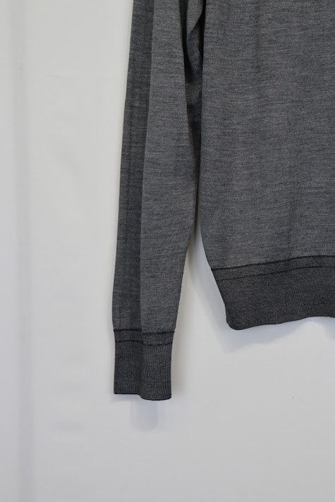 Tom Ford o1rshd1 Q: 2 / Long Sleeve Polo Shirt in Grey Size US S / EU 44-46 / 1 - 5 Thumbnail