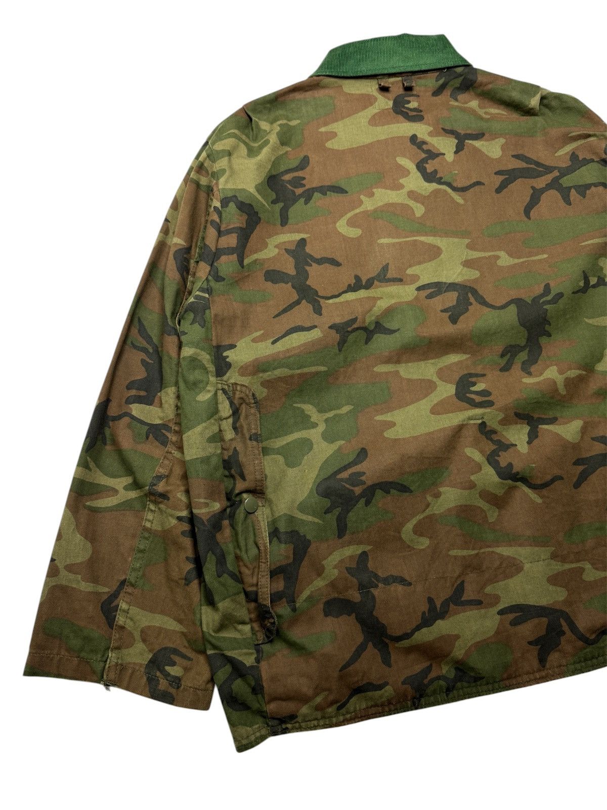 Vintage Vintage 1970’s Field and Forest Camo Chore Hunting Jacket Size US L / EU 52-54 / 3 - 9 Thumbnail