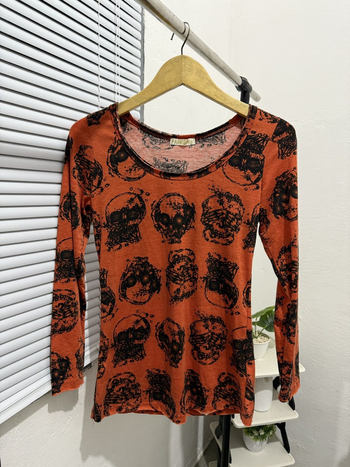 14th Addiction PARK GIRL SKULL ART IFSIX STYLE LONG SLEEVE Size M / US 6-8 / IT 42-44 - 2 Thumbnail