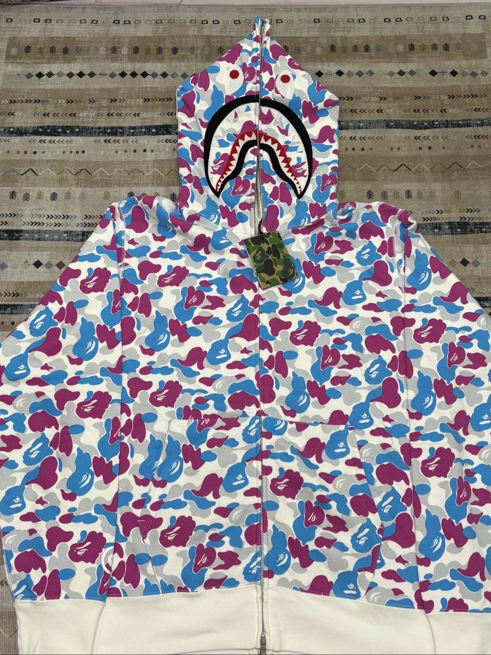 Bape A BATHING APE Camo Shark Full-Zip Hoodie Size XL Size US XL / EU 56 / 4 - 1 Thumbnail