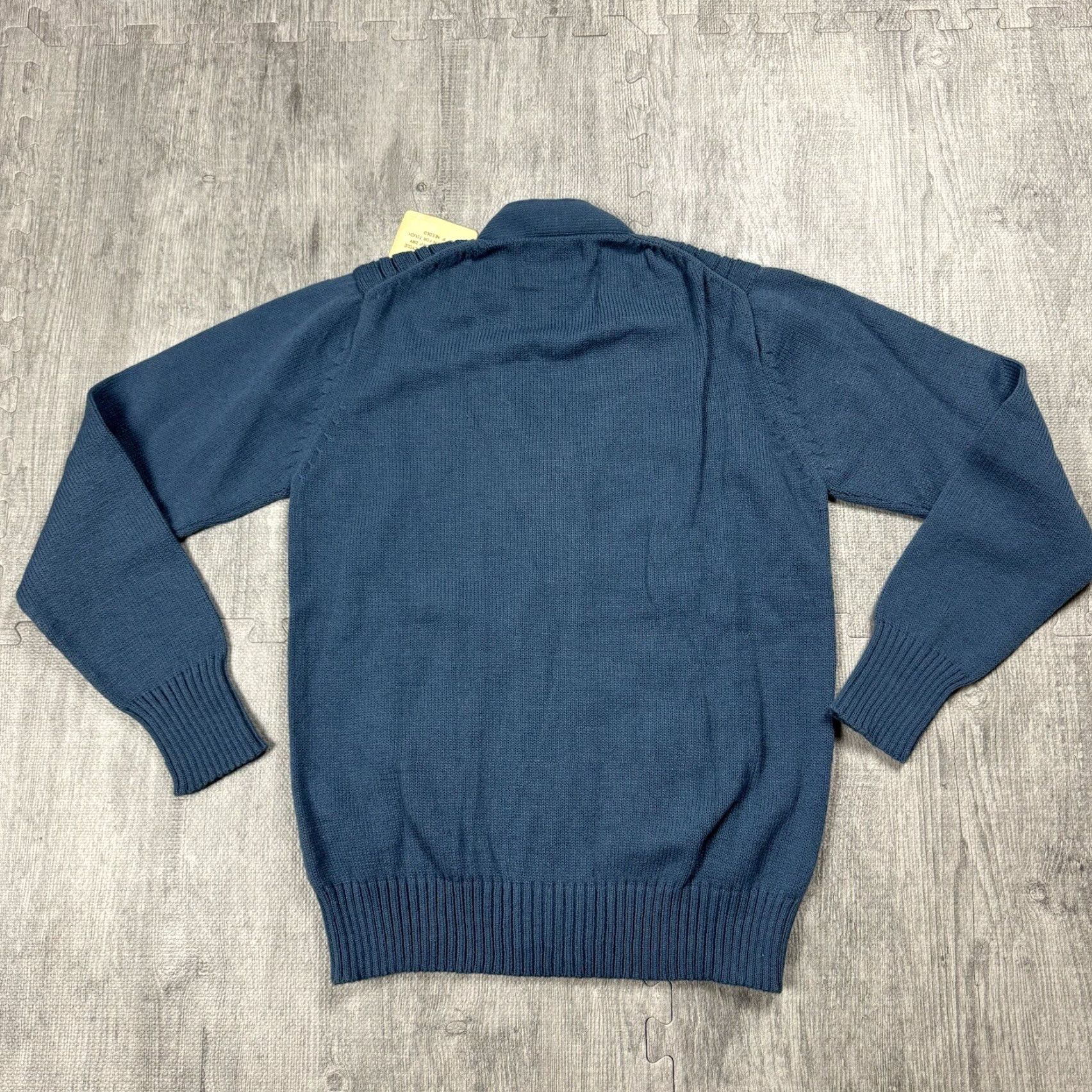 Vintage VINTAGE SKI BRAND CABLE KNIT CARDIGAN SWEATER MENS M ACRYLIC BLUE 70S IVY PREP Size US M / EU 48-50 / 2 - 7 Thumbnail