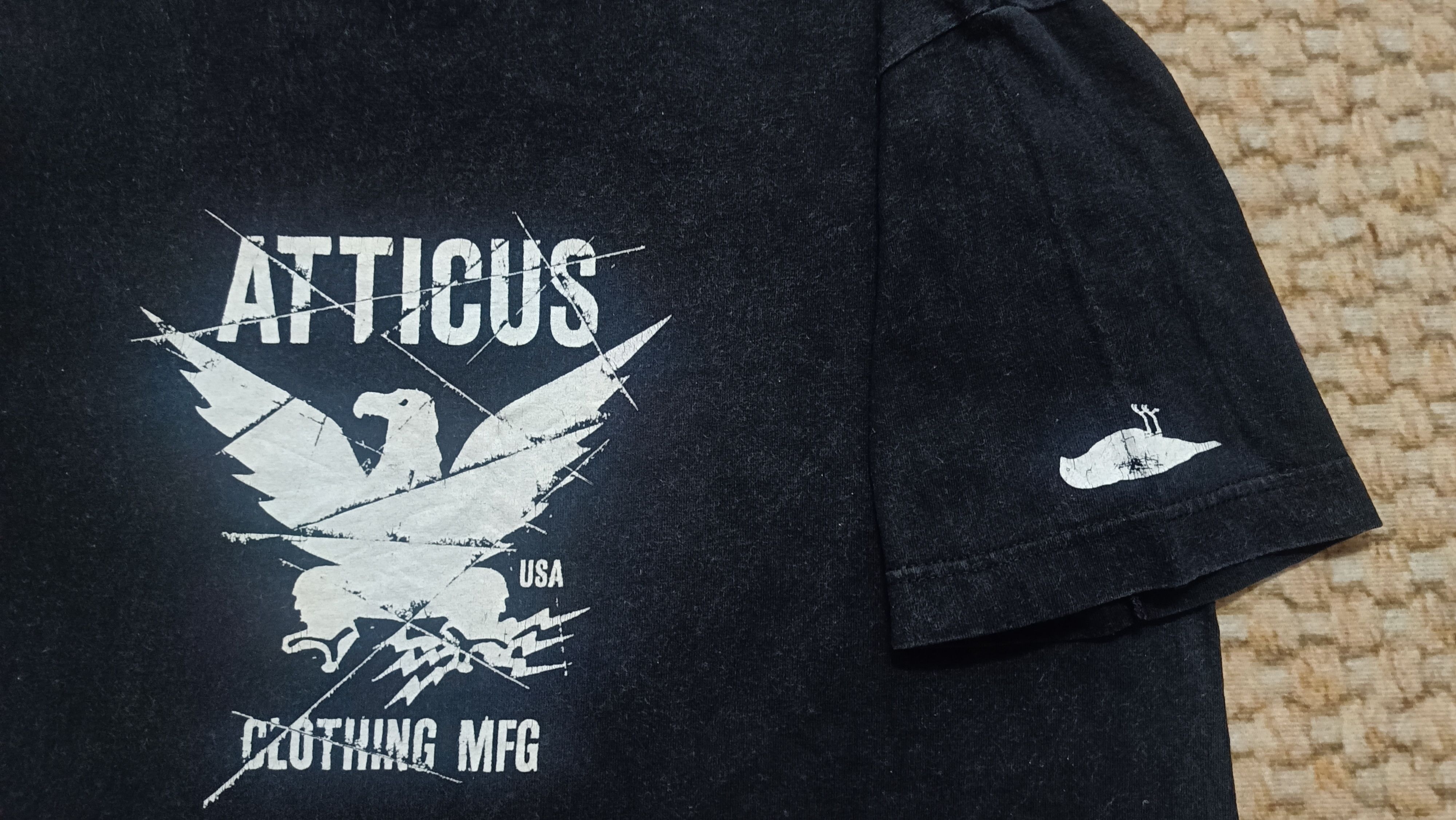 Atticus 🔥🔥Rare Vintage Atticus Blink 182 Tee Size US L / EU 52-54 / 3 - 4 Thumbnail