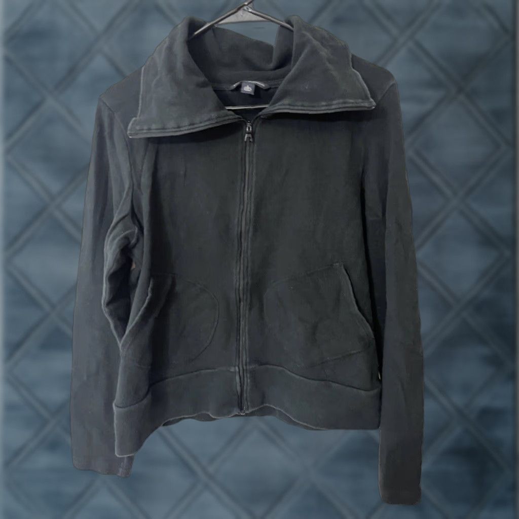 Banana Republic Banana Republic Sweater Black Full Zip Outdoor L Women’s Size L / US 10 / IT 46 - 1 Thumbnail