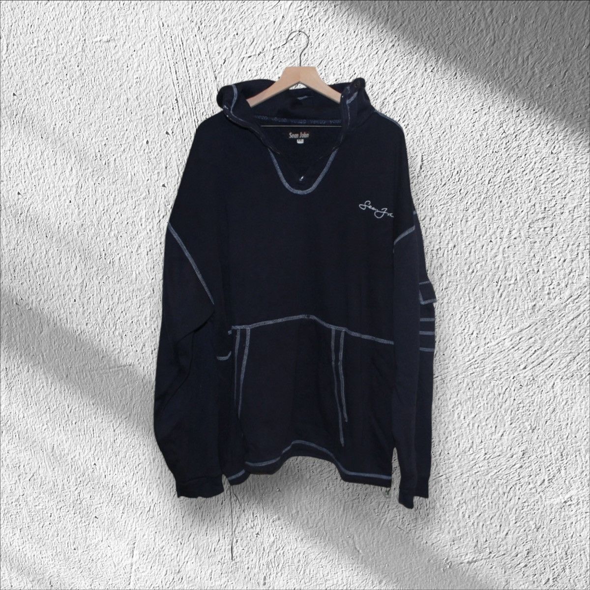 Sean John × Vintage Vintage Sean John Embroidered Oversized Hoodie 2XL Size US XXL / EU 58 / 5 - 1 Thumbnail