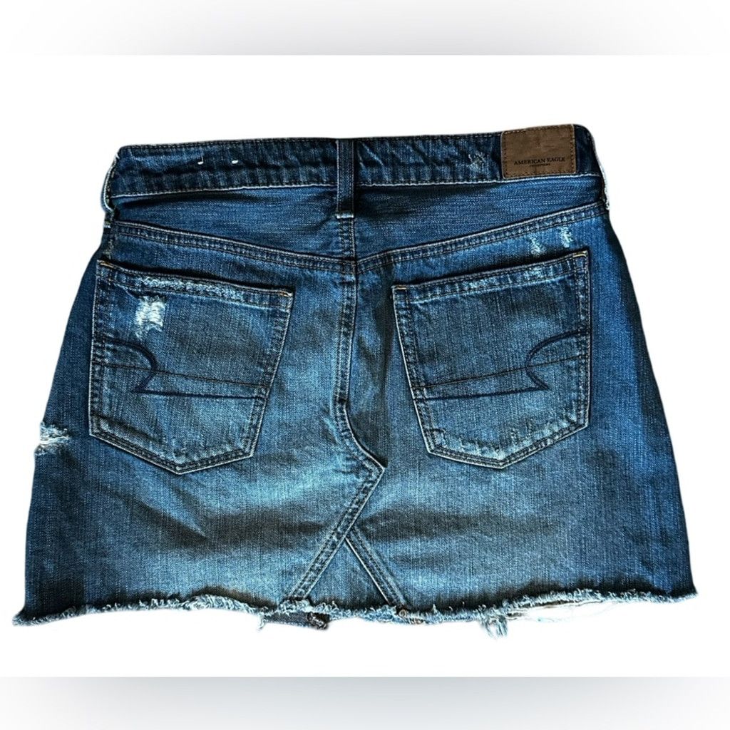 American Eagle Outfitters American Eagle Denim Mini Skirt Blue Women's Size 6. Size 28" / US 6 / IT 42 - 2 Thumbnail