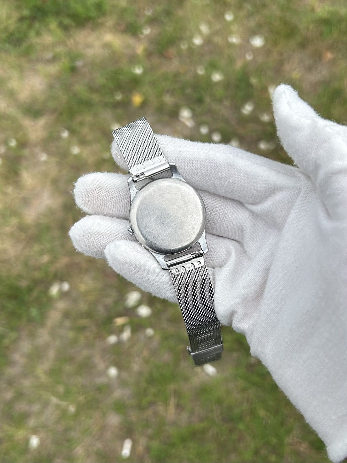 Vintage Vintage Watch Pobeda Made in USSR Soviet Wristwatch 1950s Size ONE SIZE - 18 Thumbnail