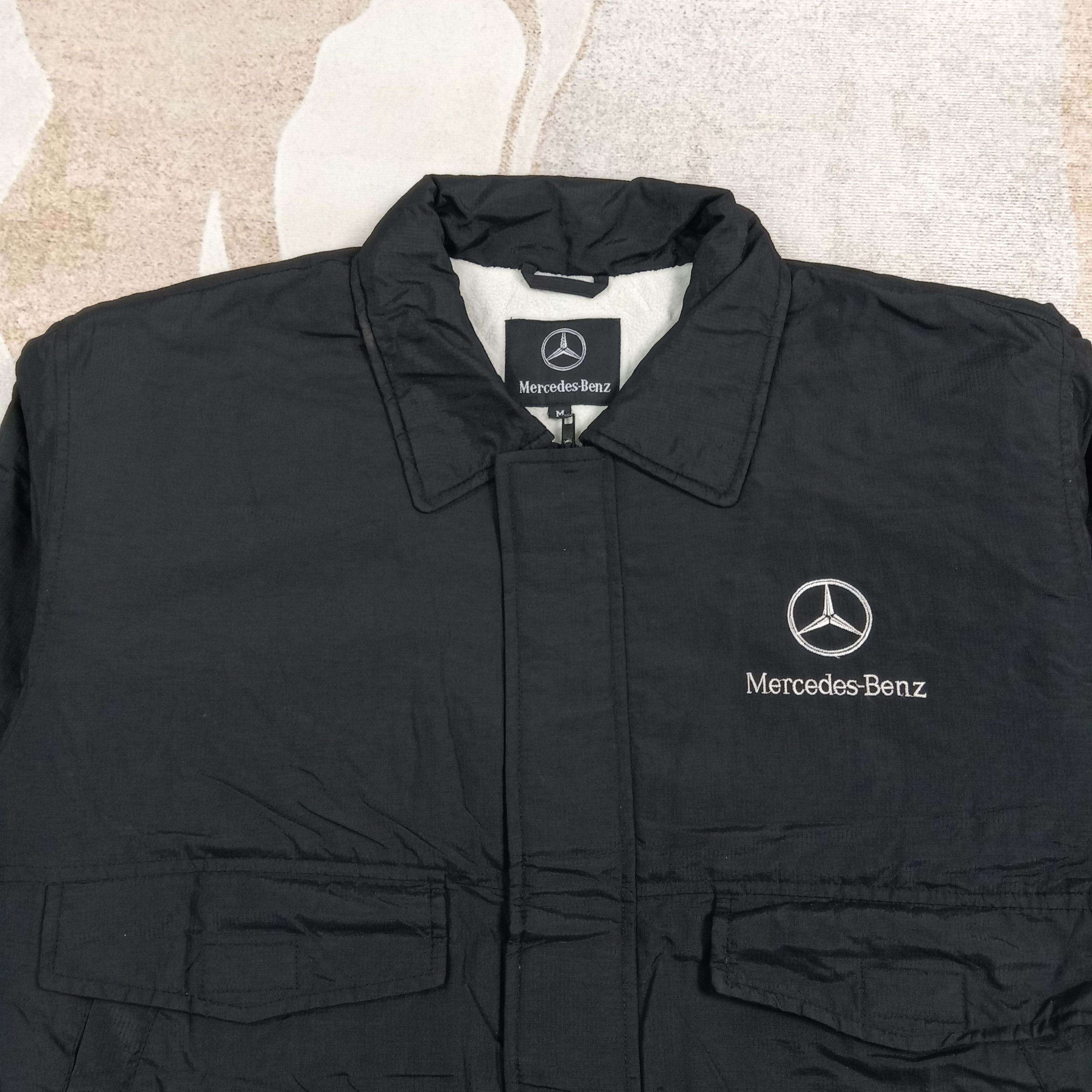 Mercedes-Benz Mercedes Benz Racing Motorsports Jacket C273N9 Size US L / EU 52-54 / 3 - 5 Thumbnail