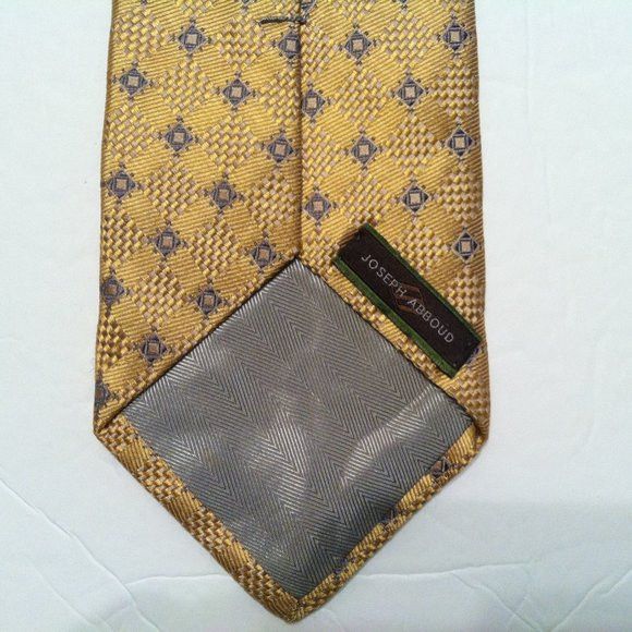 Joseph Abboud JOSEPH ABBOUD MEN'S NEW GOLD 100%SILK TIE WIDTH: 3 3/4" Size ONE SIZE - 3 Thumbnail