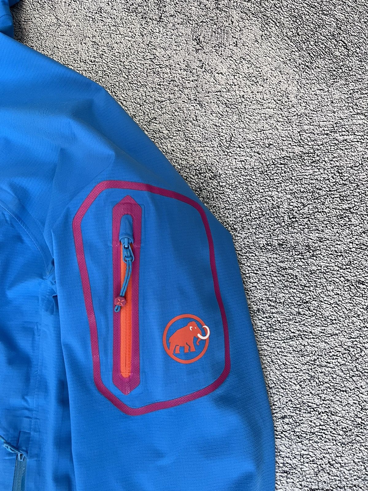 Mammut Mammut Eiger Extreme Mittellegi Jacket Gore Tex Pro Shell3L Size L / US 10 / IT 46 - 4 Thumbnail