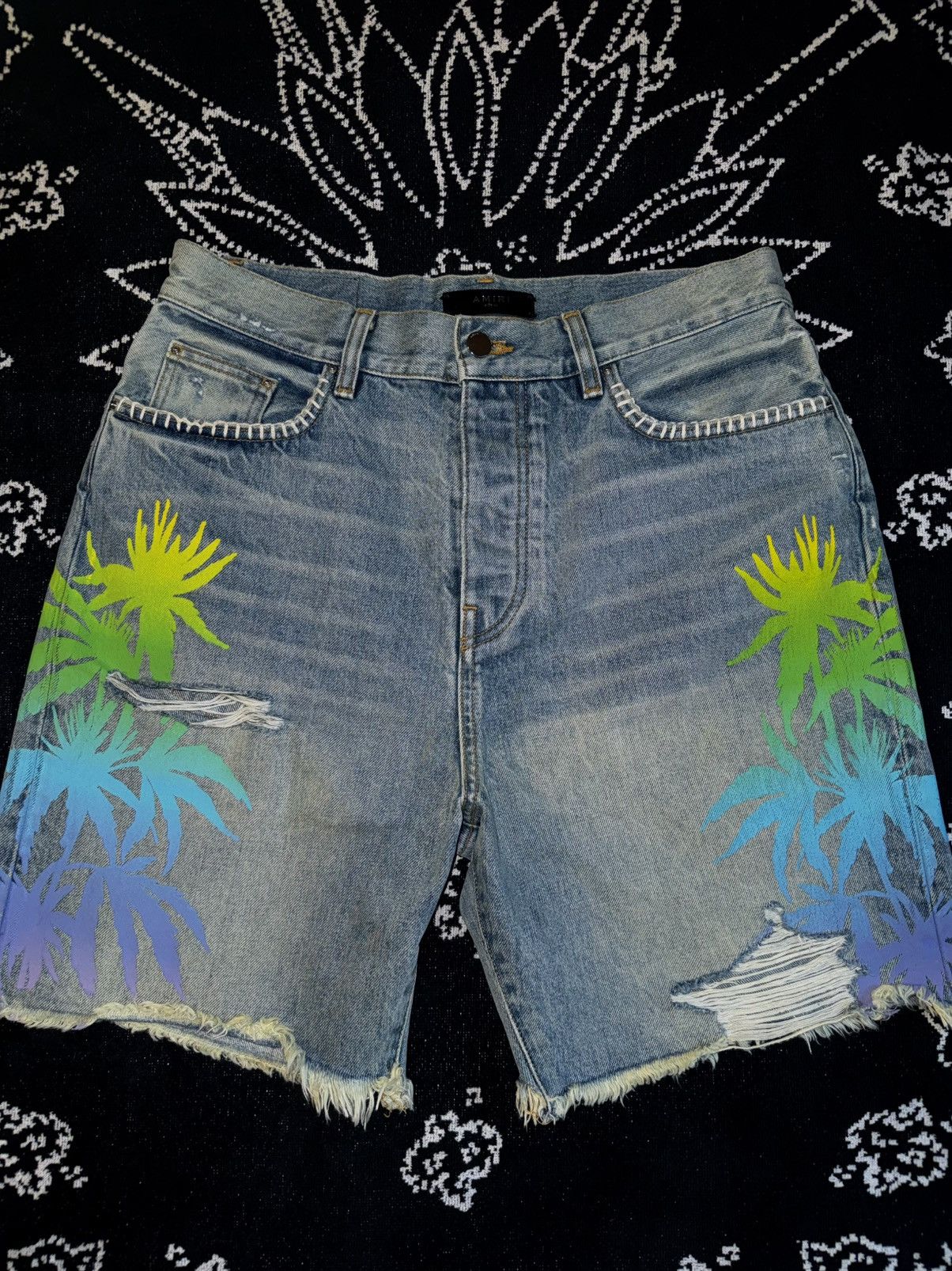 Amiri AMIRI ETERNAL HAPPINESS DENIM DISTRESSED SHORTS Size US 33 - 3 Thumbnail