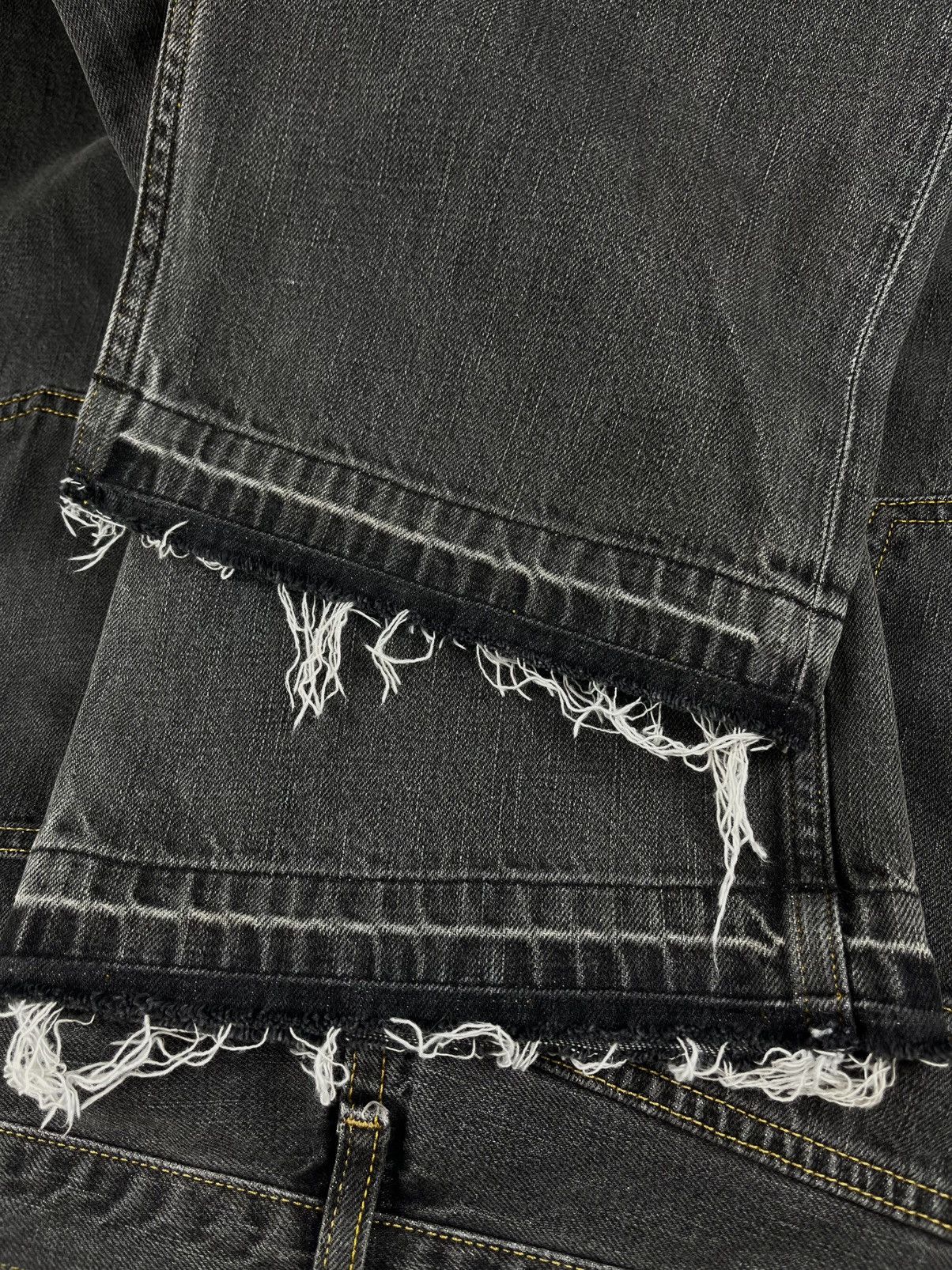 Gucci Gucci Tom Ford Vintage Gray Raw Hem Bootcut Denim Jeans Size US 36 / EU 52 - 8 Thumbnail