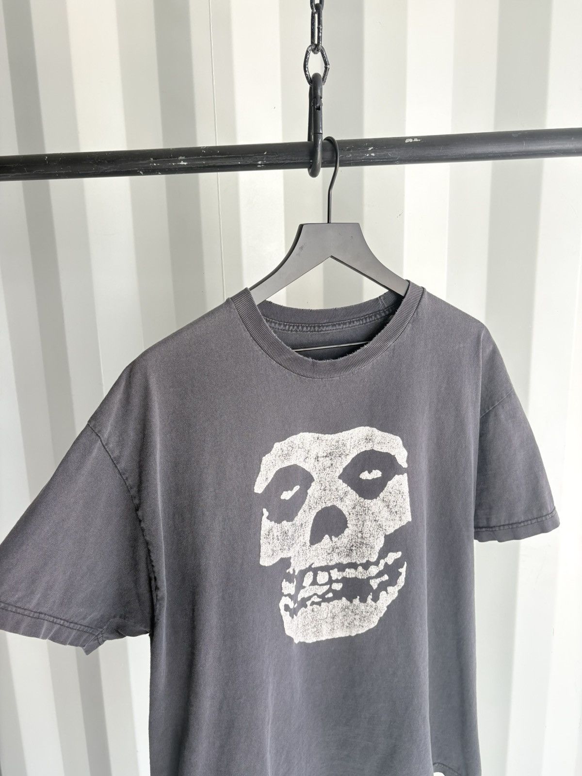 Band Tees Vintage Misfits Shirt Faded Distressed GRUNGE Band Size US XL / EU 56 / 4 - 2 Thumbnail