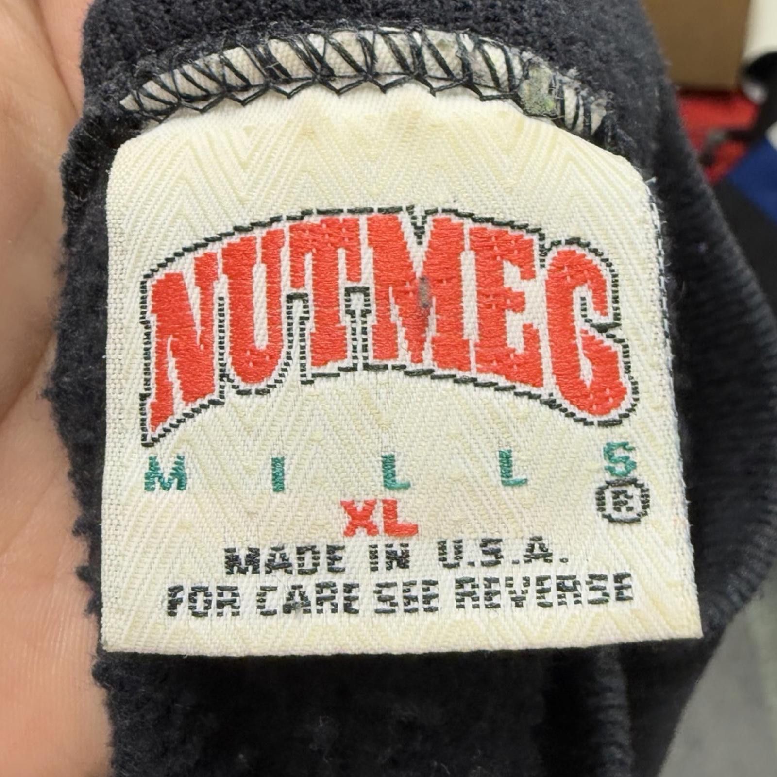 Nutmeg 90s Cavs Crewneck — XL — Size US XL / EU 56 / 4 - 3 Thumbnail
