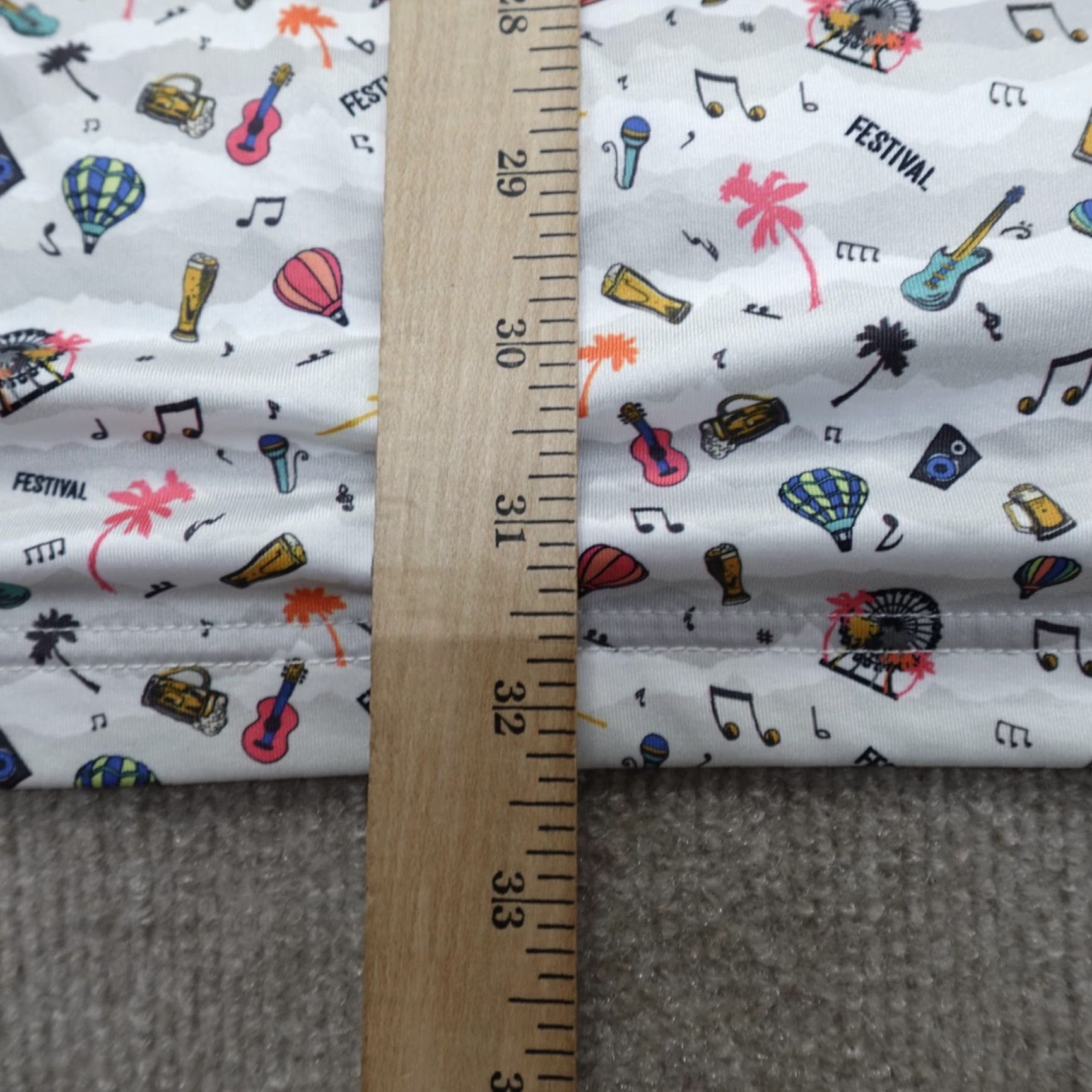 Vintage 1764 Golf Polo XL White All Over Print Festival Guitar Performance Polo Men Short Sleeve Collared Button Size US XL / EU 56 / 4 - 6 Thumbnail