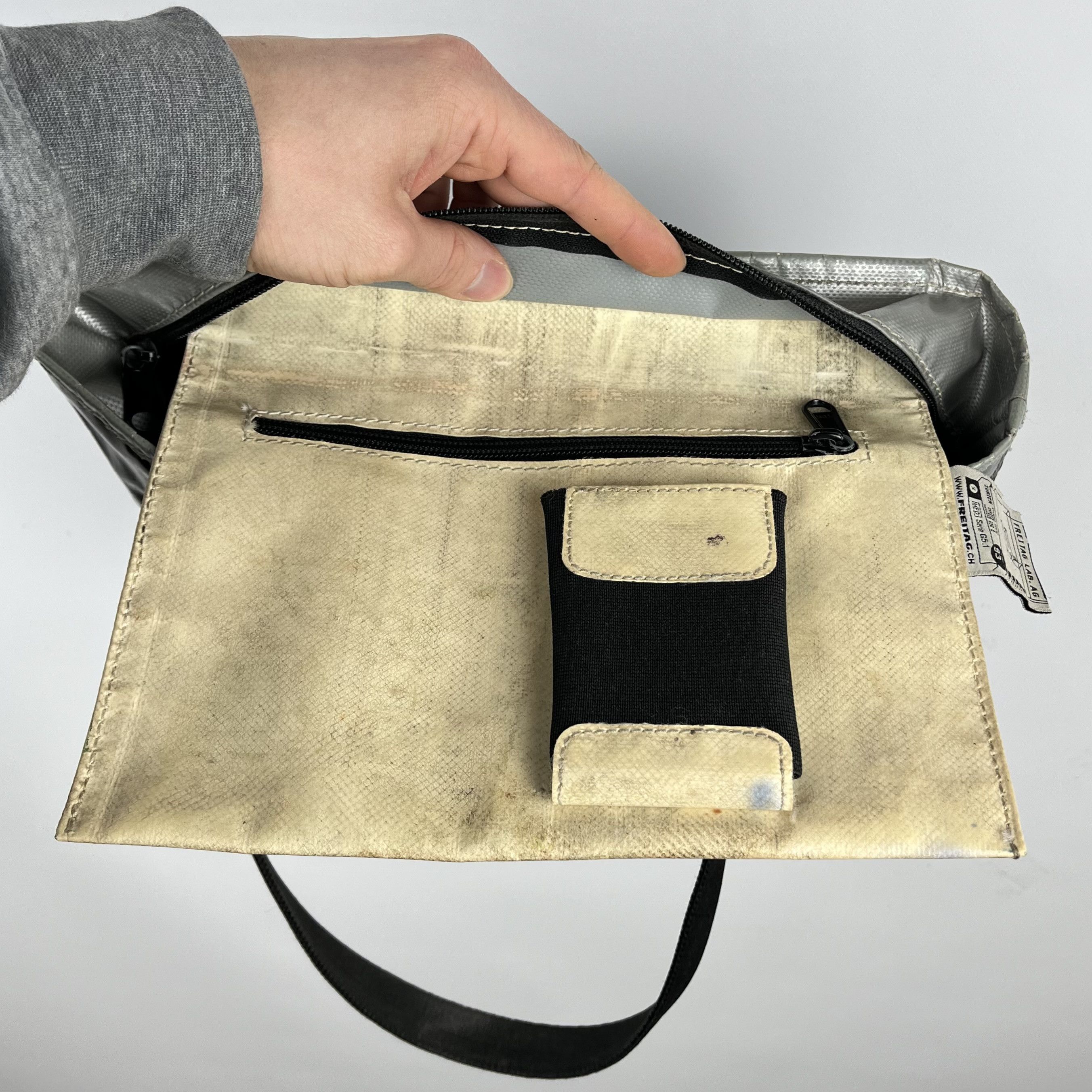 Freitag Freitag Recycled Shoulder Black Tote Bag Size ONE SIZE - 23 Thumbnail