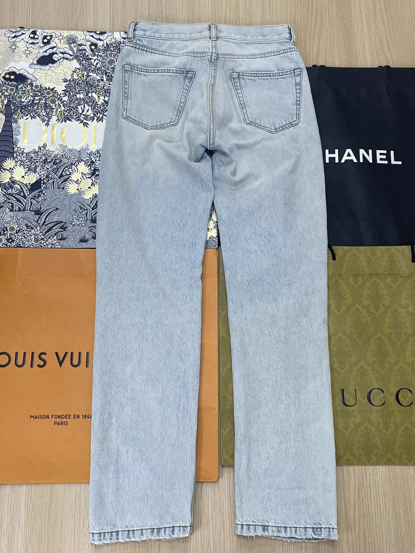 The Row The Row light wash distressed 0 jeans Size 25" / US 0 / IT 36 - 2 Thumbnail