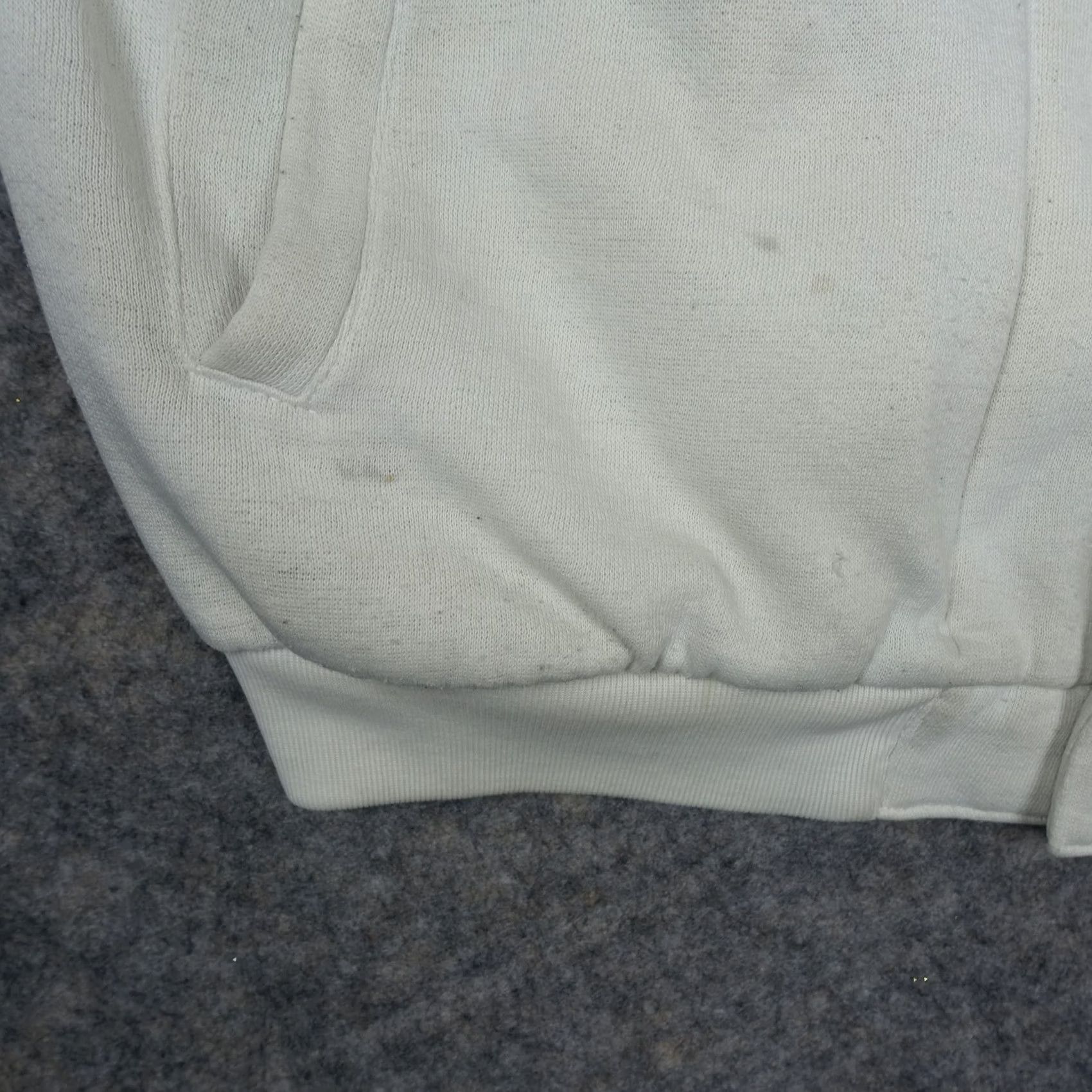 Nike VINTAGE Nike Jacket Mens M White Bomber Varsity Sweatshirt 1980s M Jacket USA 80s Mens Size US M / EU 48-50 / 2 - 6 Thumbnail
