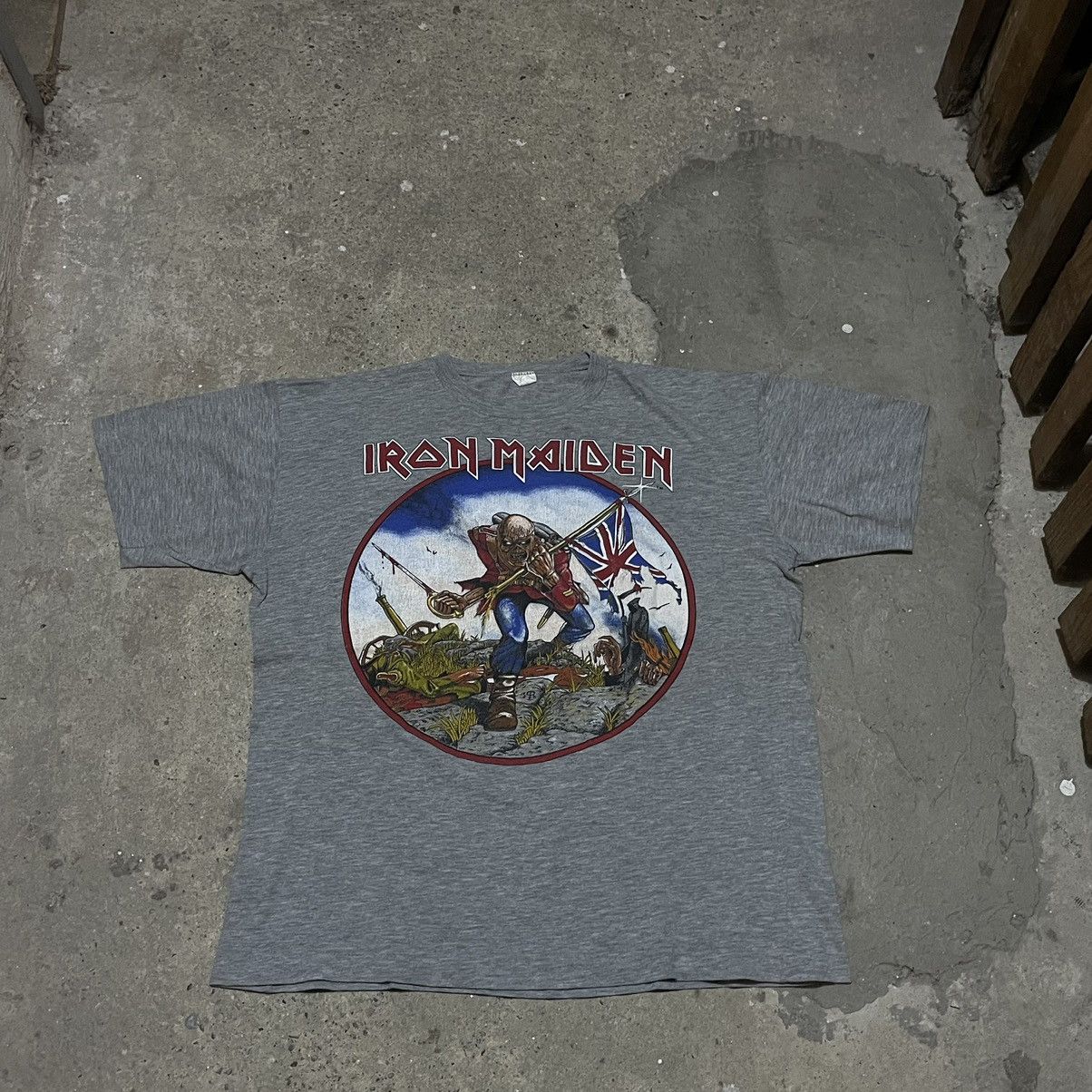 Band Tees × Vintage Vintage iron maiden world tour 1983 t-shirt Size US L / EU 52-54 / 3 - 1 Thumbnail