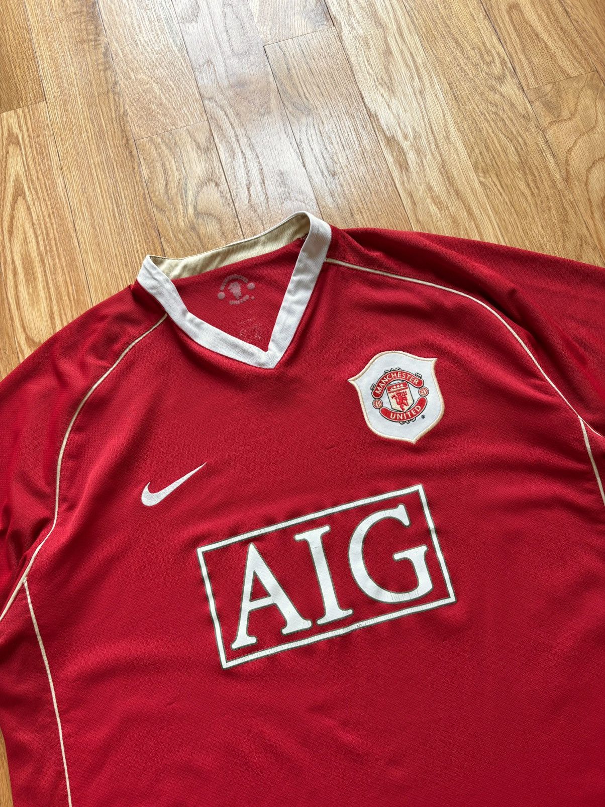 Vintage Manchester United 2006-07 Nike Home Jersey Top Kit Y2K XL Size US XL / EU 56 / 4 - 3 Thumbnail