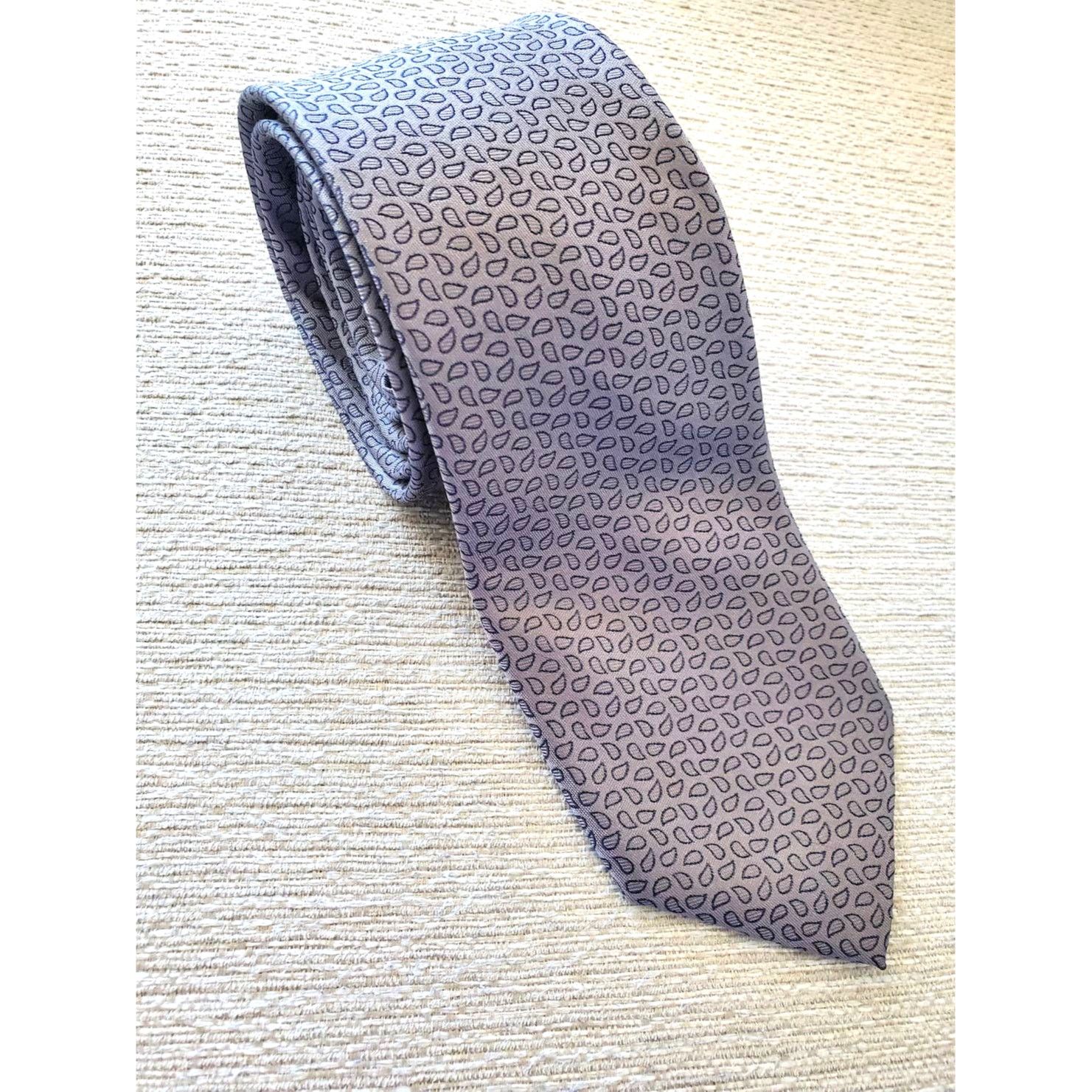 Michael Kors Michael Kors Gray Paisley 100% Silk Neck Tie Size ONE SIZE - 1 Thumbnail