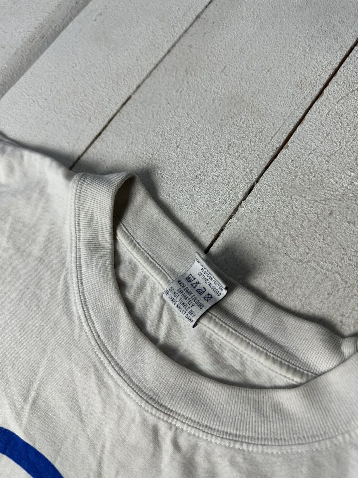 Other VNTG🚨 VOLKSWAGEN VW BIG LOGO WHITE MEN T-SHIRT XL Size US XL / EU 56 / 4 - 6 Thumbnail