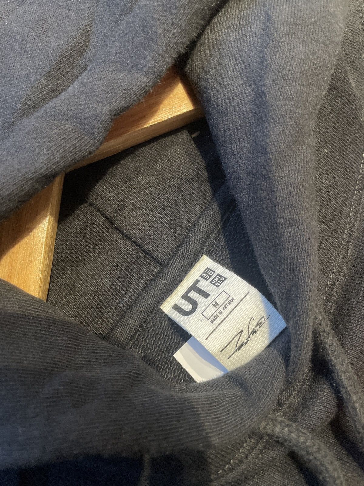 Futura × Uniqlo Futura Laborataries x Uniqlo hoodie Size US M / EU 48-50 / 2 - 5 Thumbnail