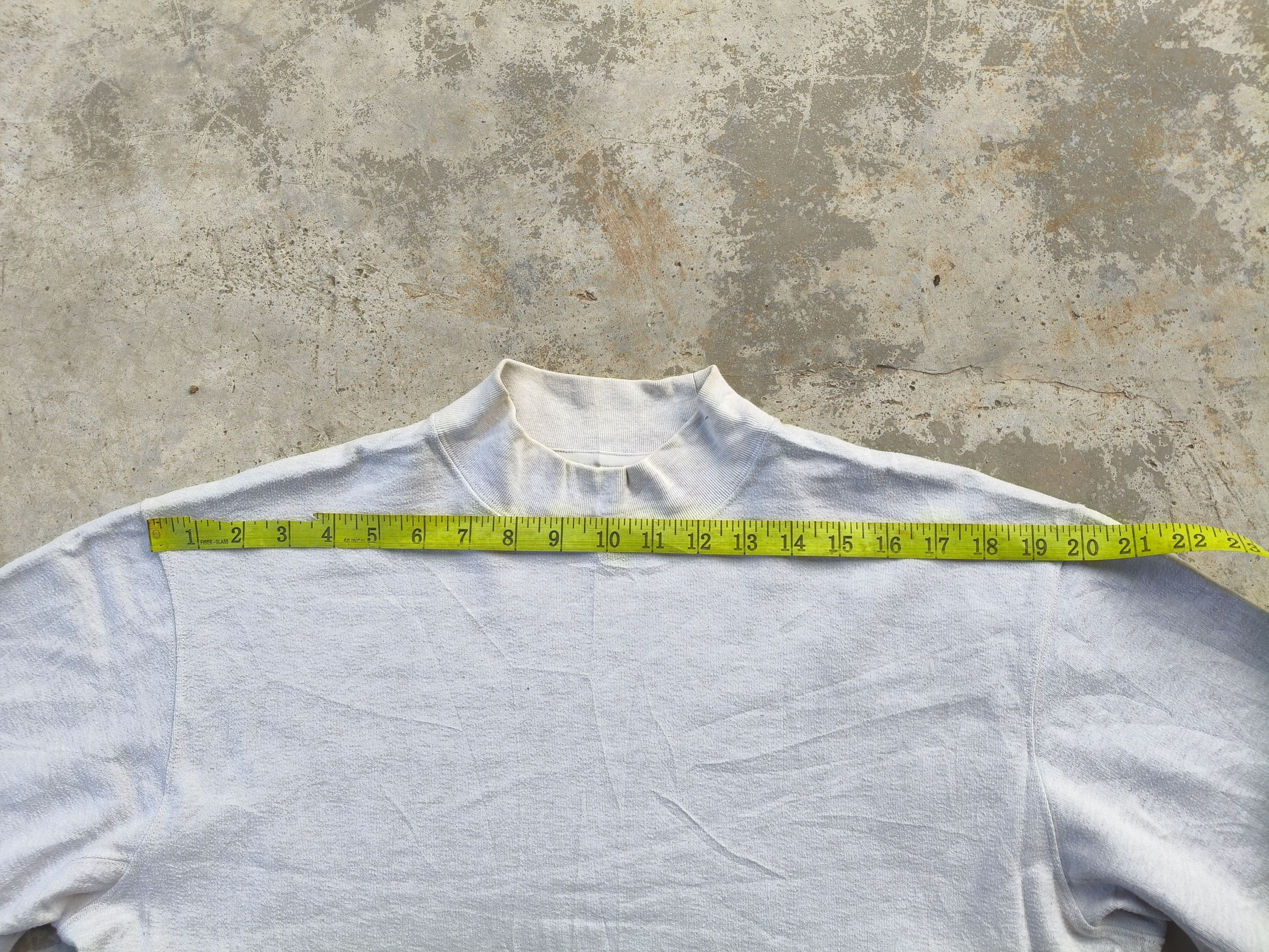 Lemaire × Uniqlo Uniqlo Lemaire Round Neck Size L / US 10 / IT 46 - 11 Thumbnail