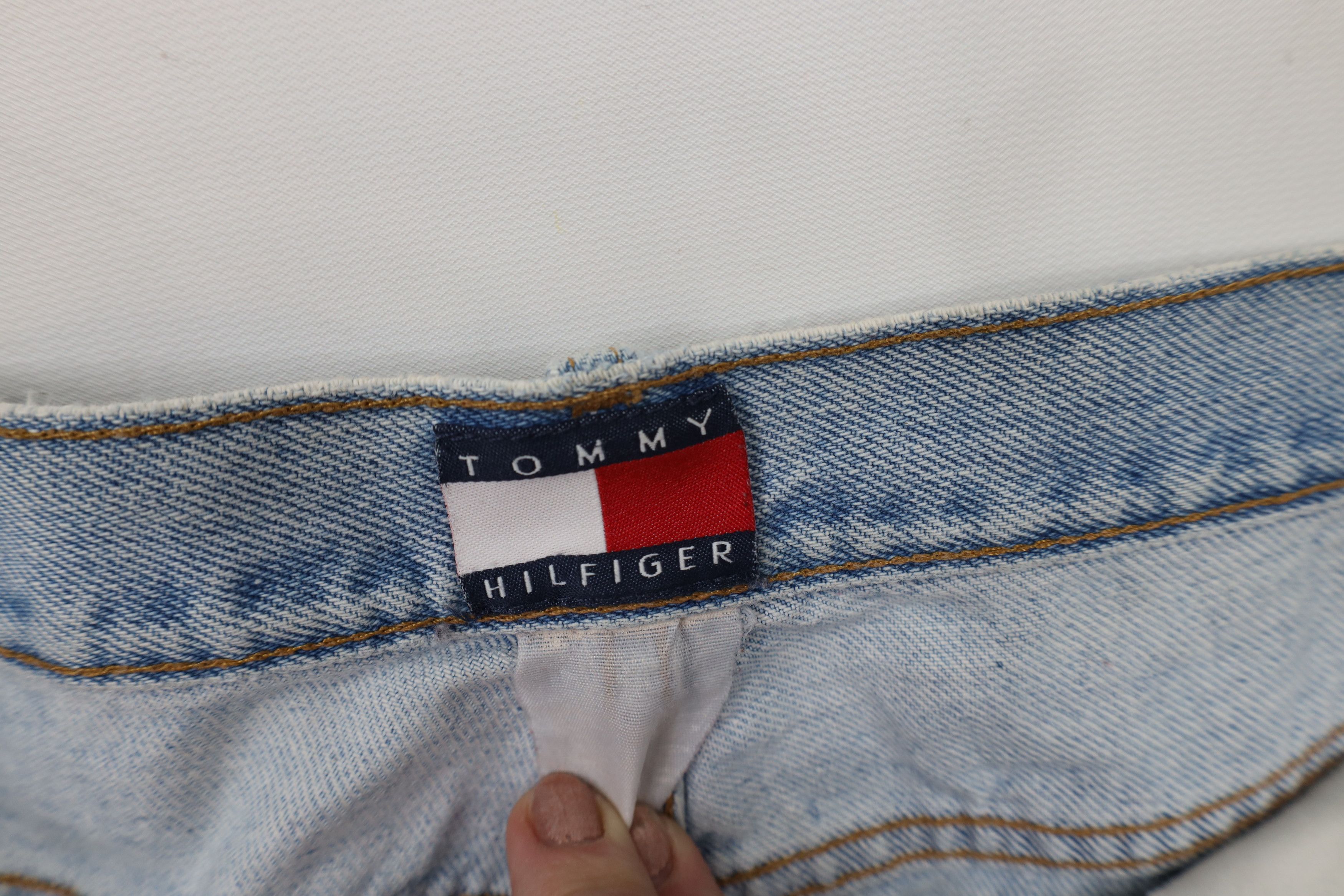 Tommy Hilfiger × Vintage Vintage 90s Tommy Hilfiger Relaxed Fit Tapered Leg Jeans Size US 40 / EU 56 - 11 Thumbnail