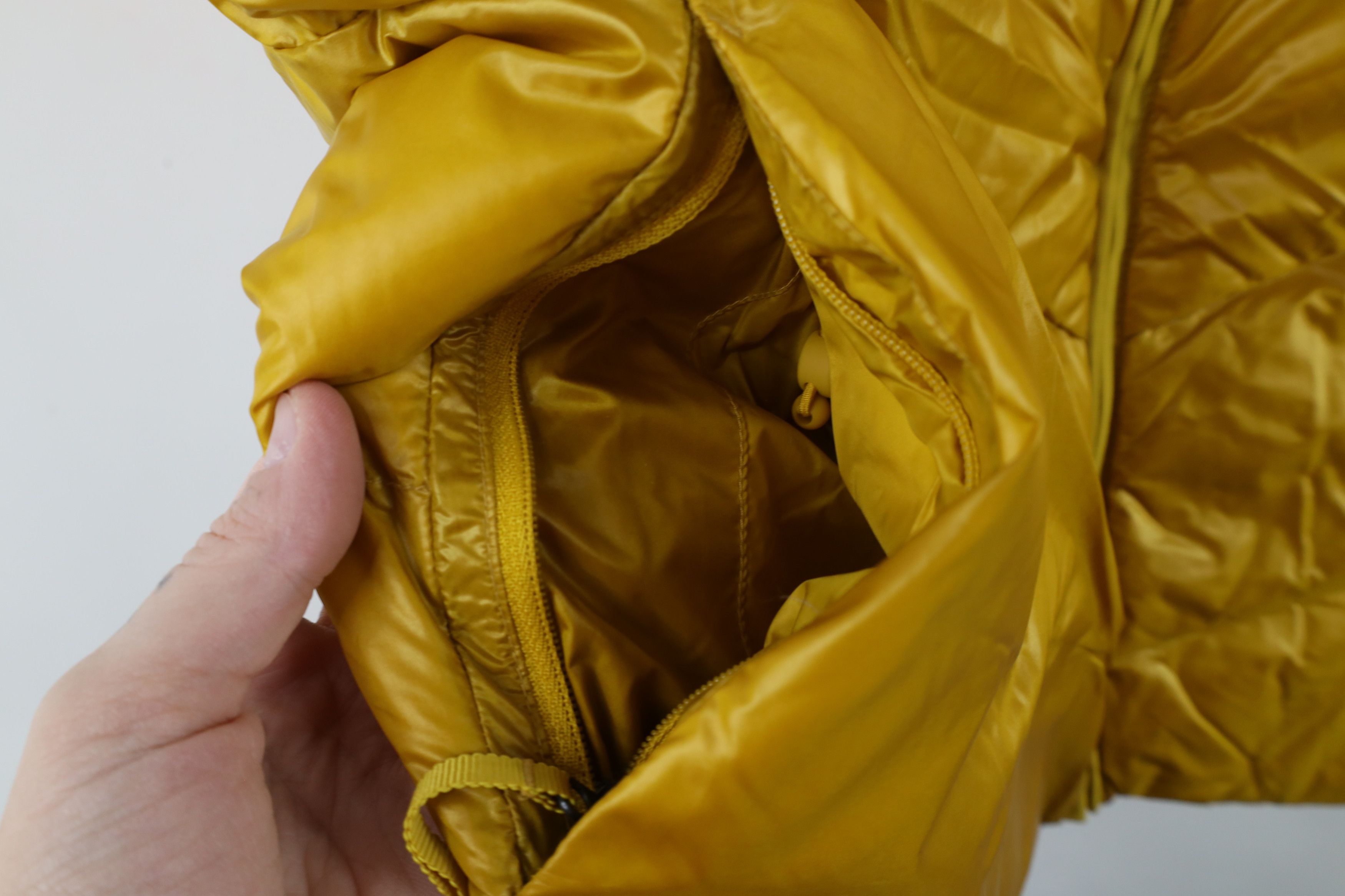 Athleta × Vintage Athleta Lofty Duck Down Full Zip Puffer Vest Jacket Gold Size M / US 6-8 / IT 42-44 - 5 Thumbnail