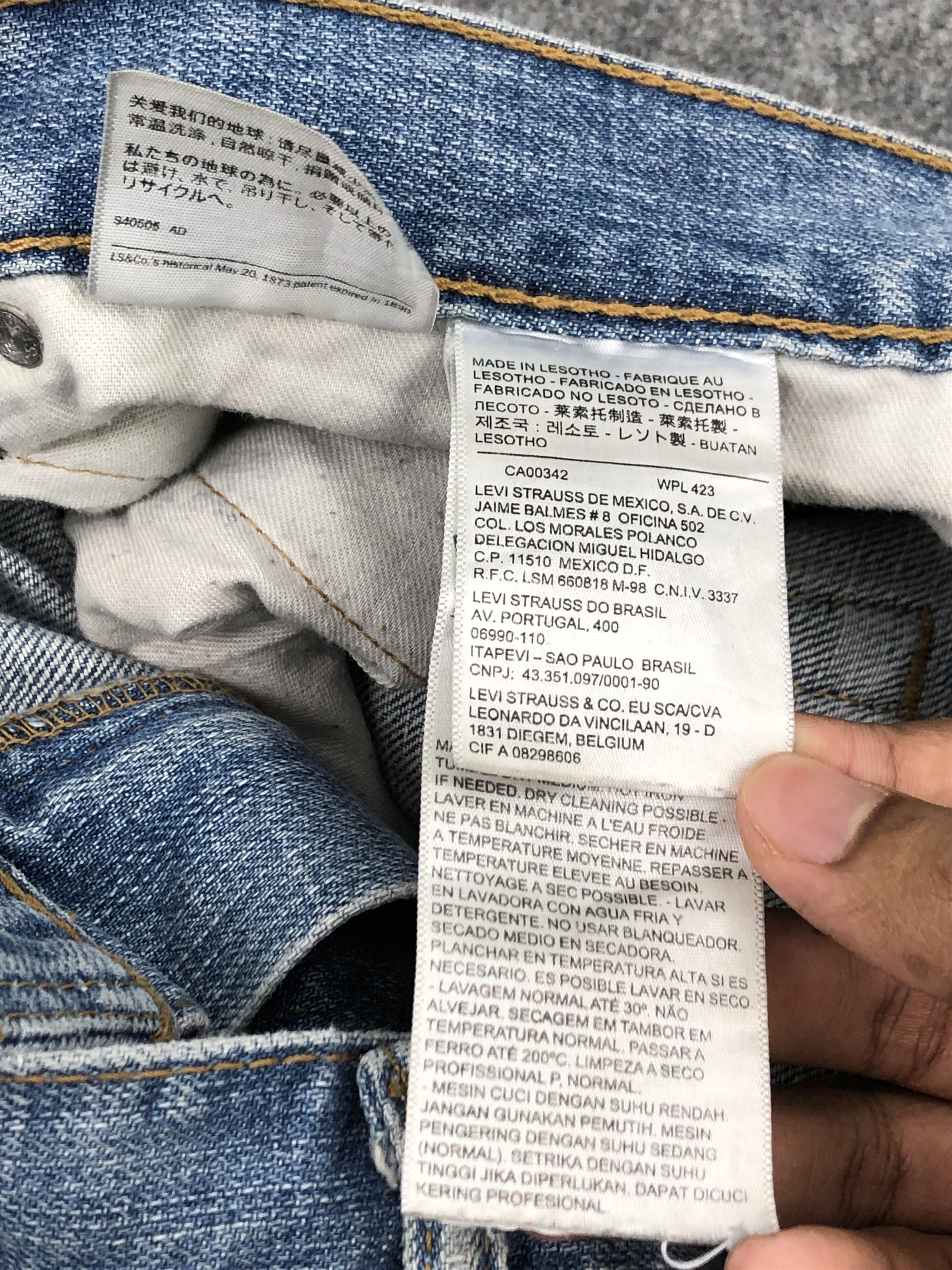 Levi's Vintage Levi's 569 Dirty Lightwash Denim Jeans DP2298 Size US 38 / EU 54 - 7 Thumbnail