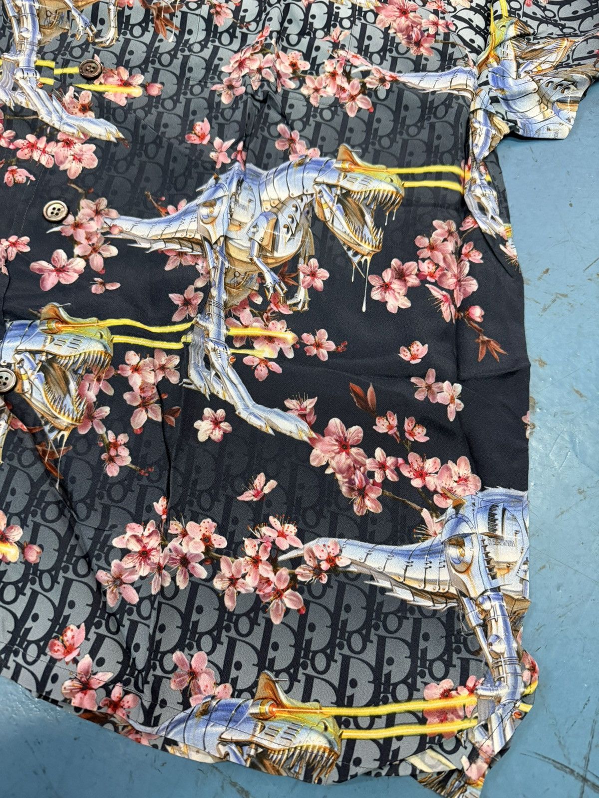 Club Sorayama × Dior DIOR X SORYAMA SHIRT Size US XXS / EU 40 - 3 Thumbnail