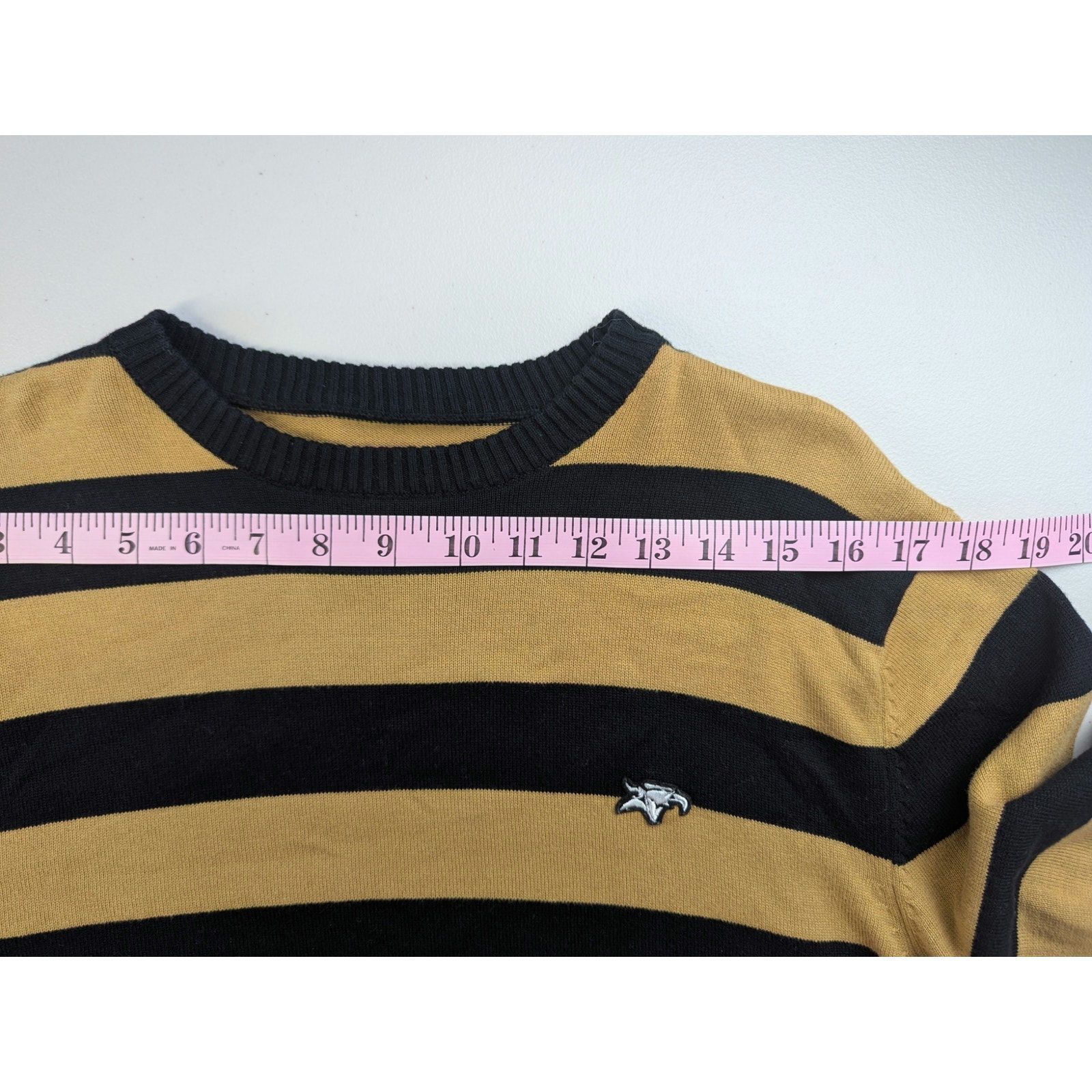 Other Animal Striped Pullover Sweater Mens Medium Black Gold Rugby Size US M / EU 48-50 / 2 - 8 Thumbnail