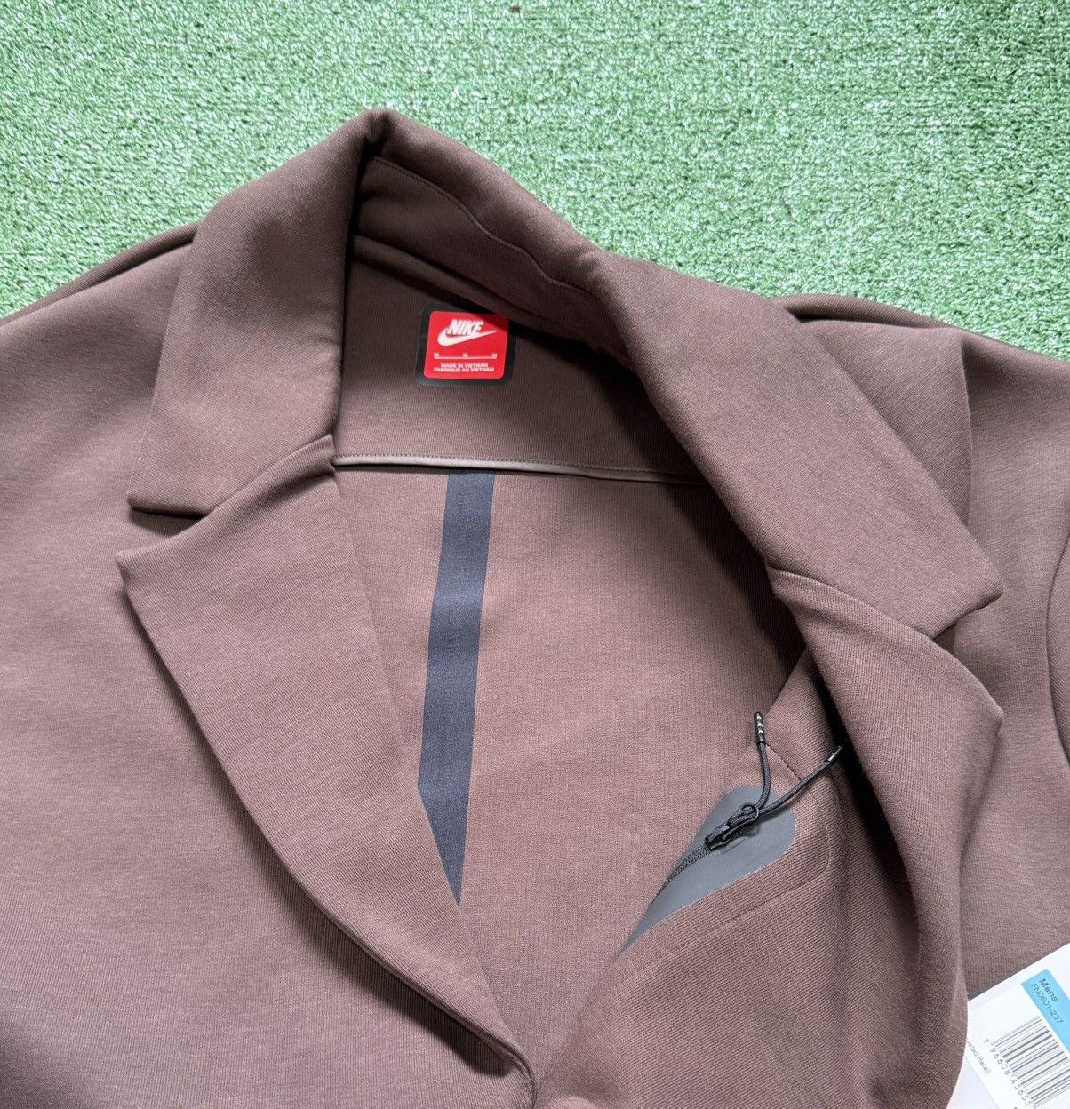 Nike Nike Tech Fleece Reimagined Trench Brown Coat FN0601-237 Size US M / EU 48-50 / 2 - 4 Thumbnail
