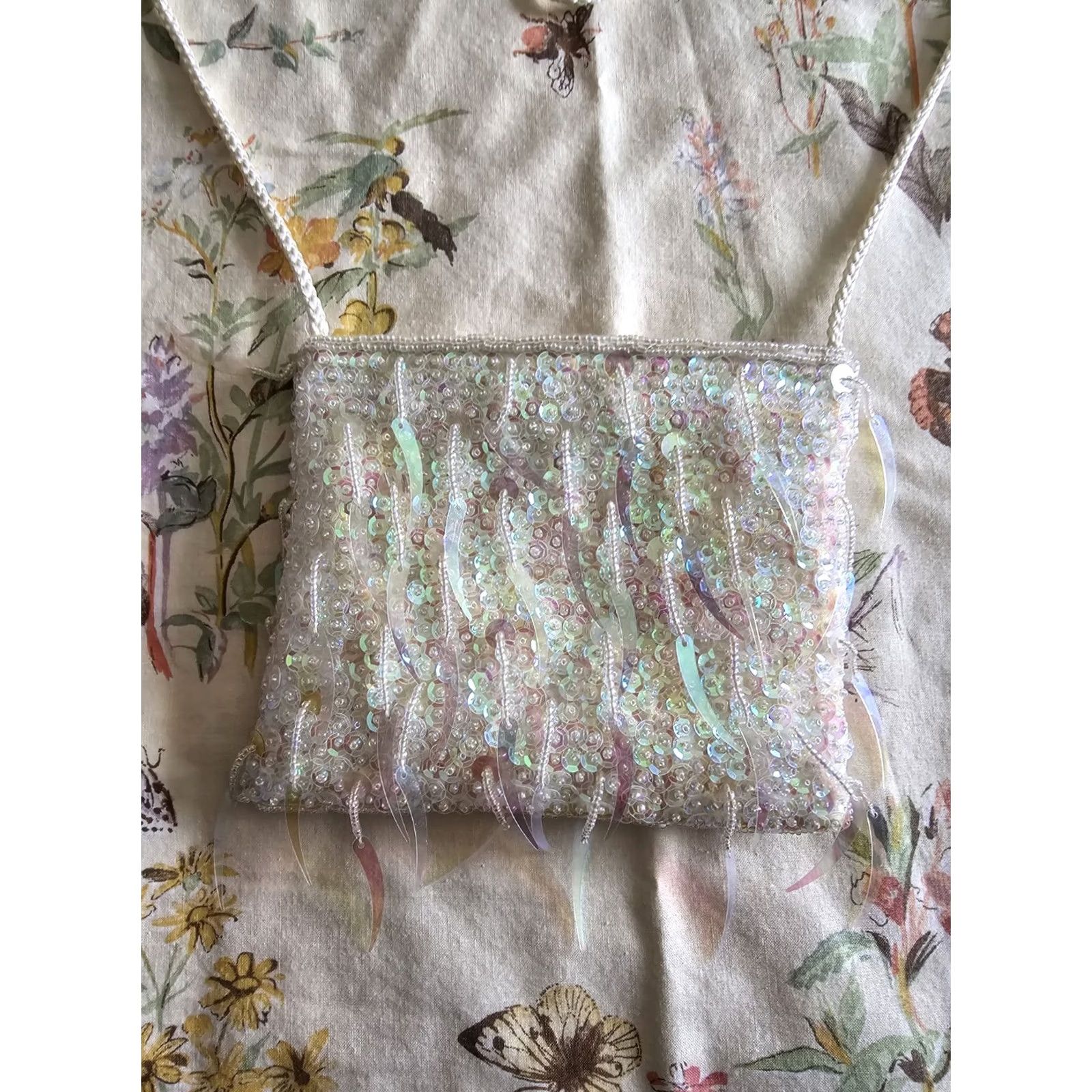 Vintage VINTAGE Gunne Sax Jessica McClintock Iridescent Sequin Crossbody Purse Small 80s 90s White Evening Bag Womens Size ONE SIZE - 3 Thumbnail
