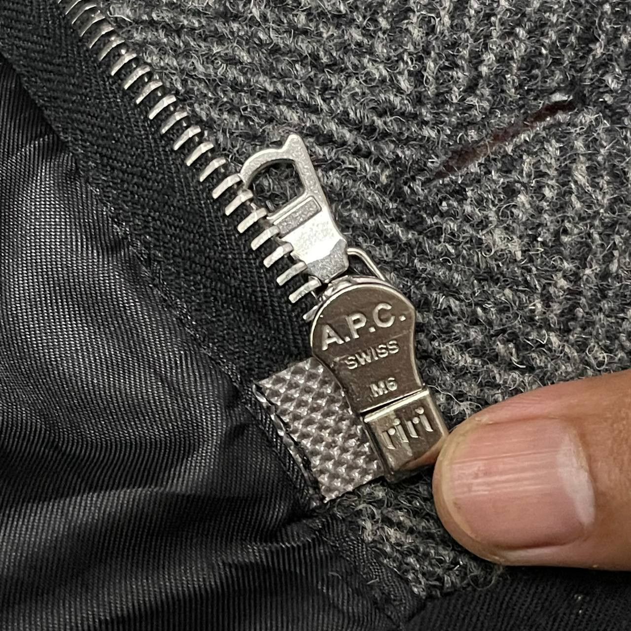A.P.C. Vintage A.P.C. Army Rue de Fleurus Paris Wool Jacket Size US S / EU 44-46 / 1 - 14 Thumbnail