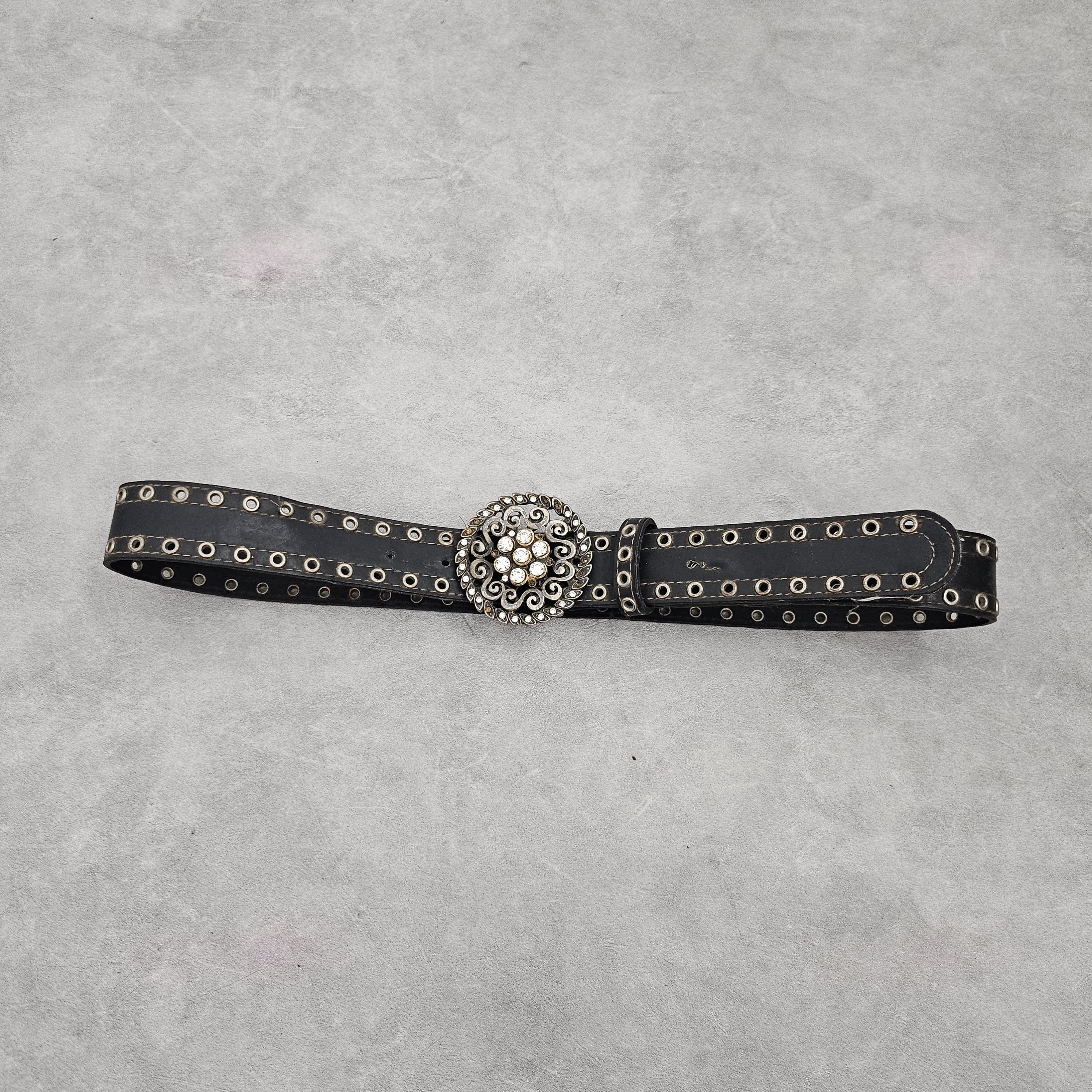 Japanese Brand Black flower vintage mini ring belt Size ONE SIZE - 3 Thumbnail