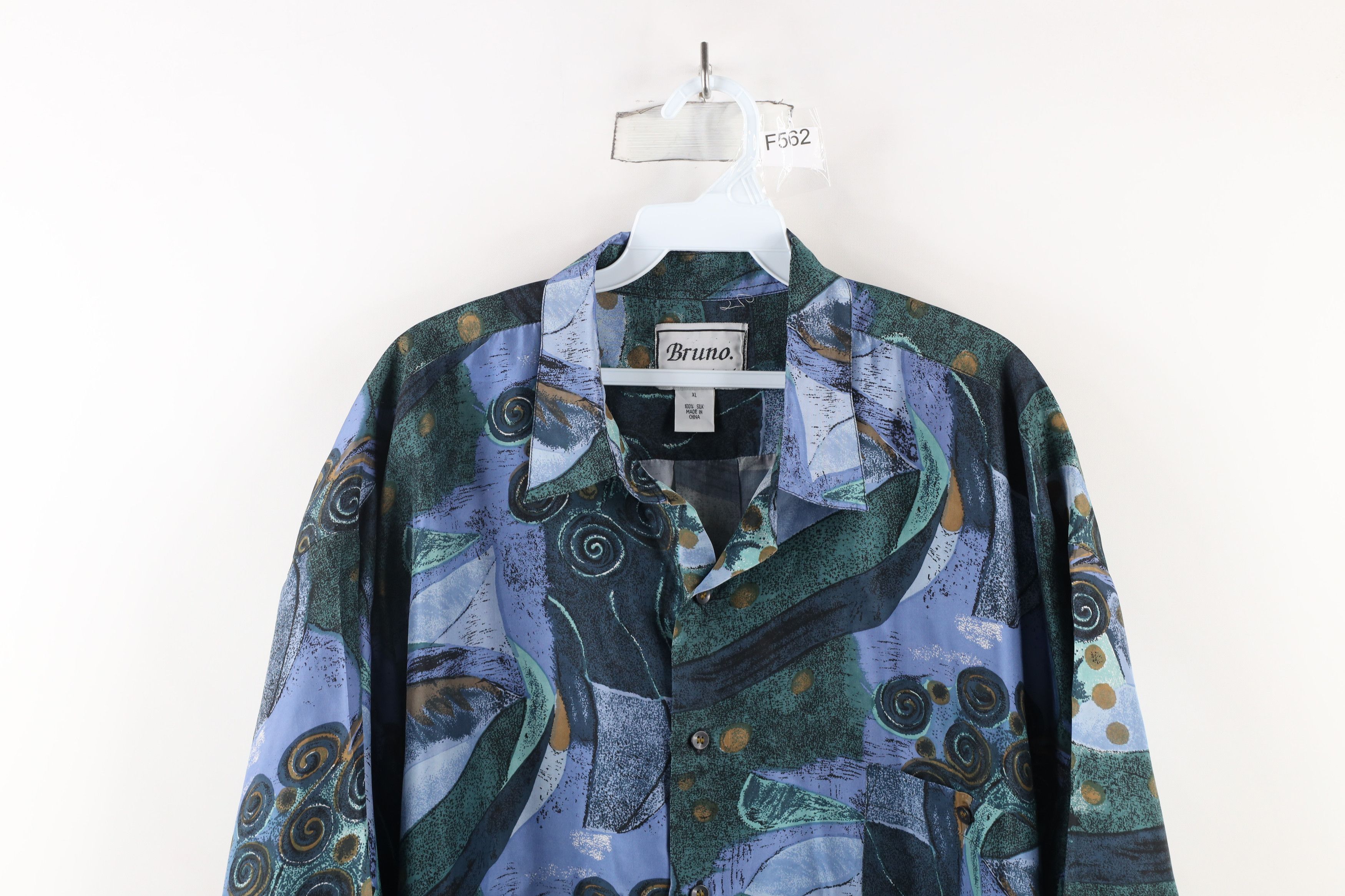 Vintage Vintage 90s Streetwear Short Sleeve Collard Button Shirt Size US XL / EU 56 / 4 - 2 Thumbnail